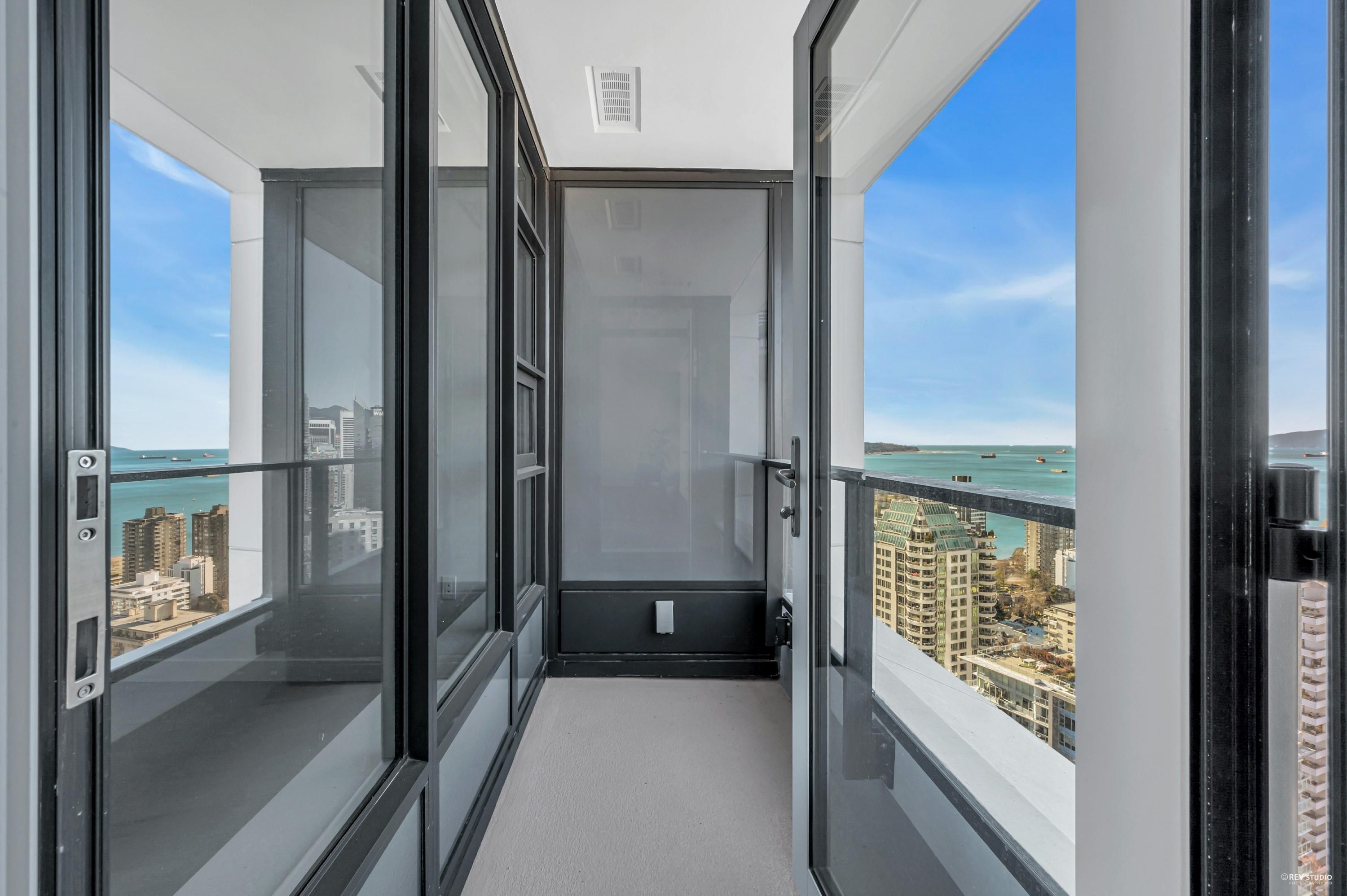 3312-1289 HORNBY STREET, Vancouver, British Columbia Apartment/Condo, 1 Bedroom, 1 Bathroom, Residential Attached,For Sale, MLS-R2754830