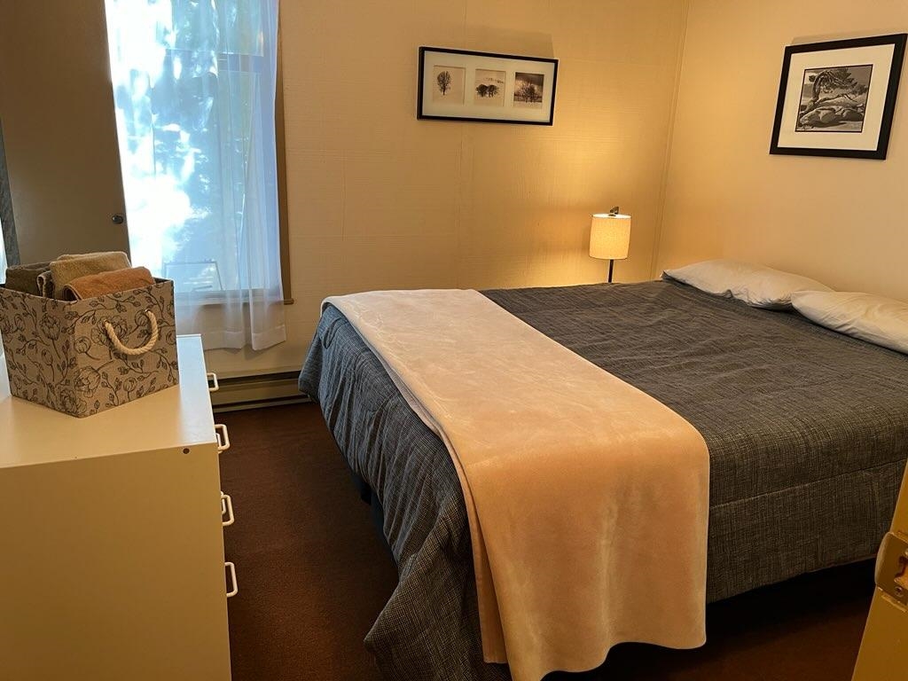 Awesome to have a second bedroom for guests or rental tenants.