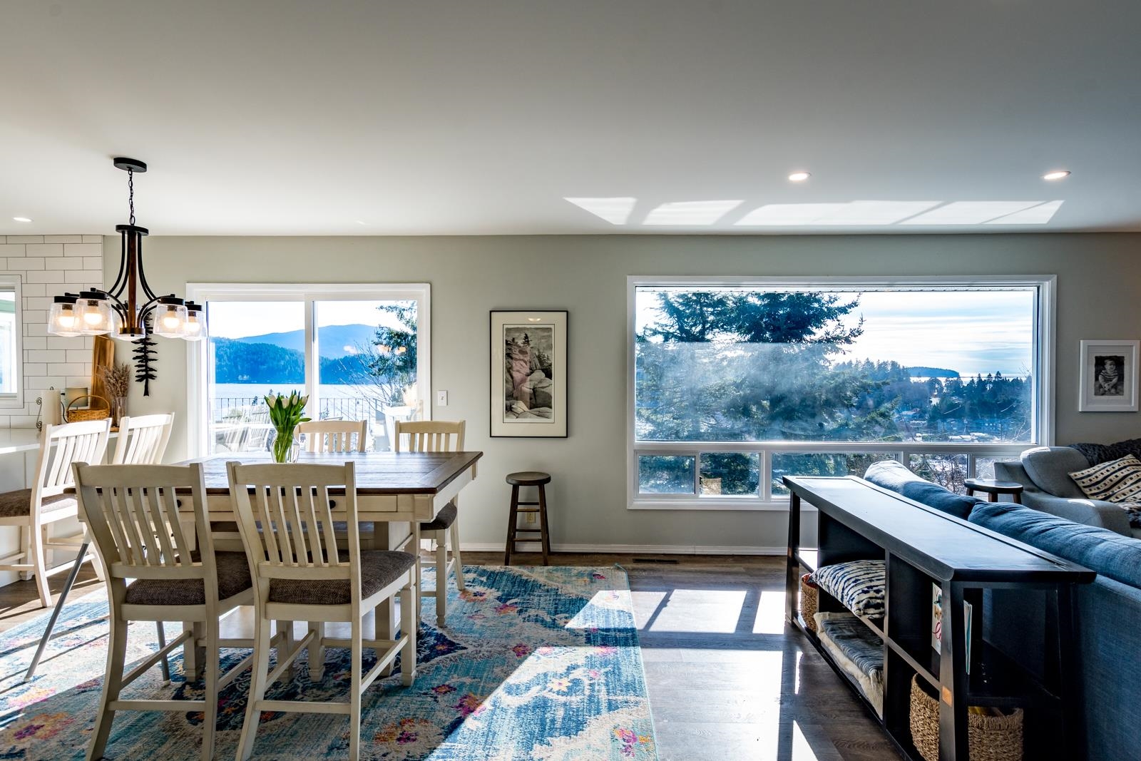 Dine with the view