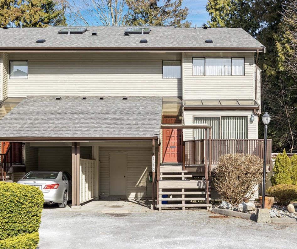 Capilano Townhouse for sale: 3 bedroom 2,616 sq.ft. 