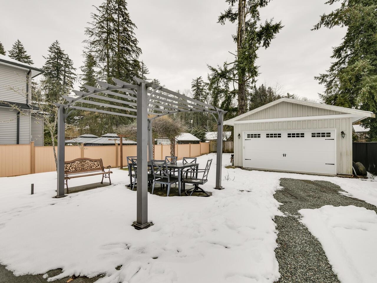 Michael Sung, 34030 MCCRIMMON DRIVE, Abbotsford, British Columbia, 2 Bedrooms, 1 Bathroom, Residential Detached,For Sale ,R2757153