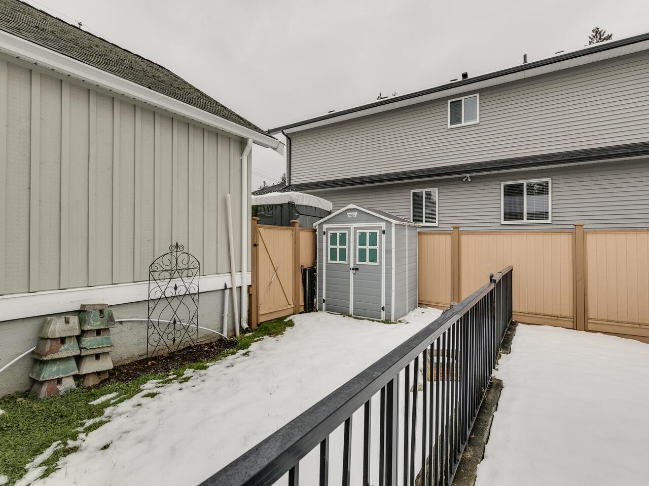 Michael Sung, 34030 MCCRIMMON DRIVE, Abbotsford, British Columbia, 2 Bedrooms, 1 Bathroom, Residential Detached,For Sale ,R2757153