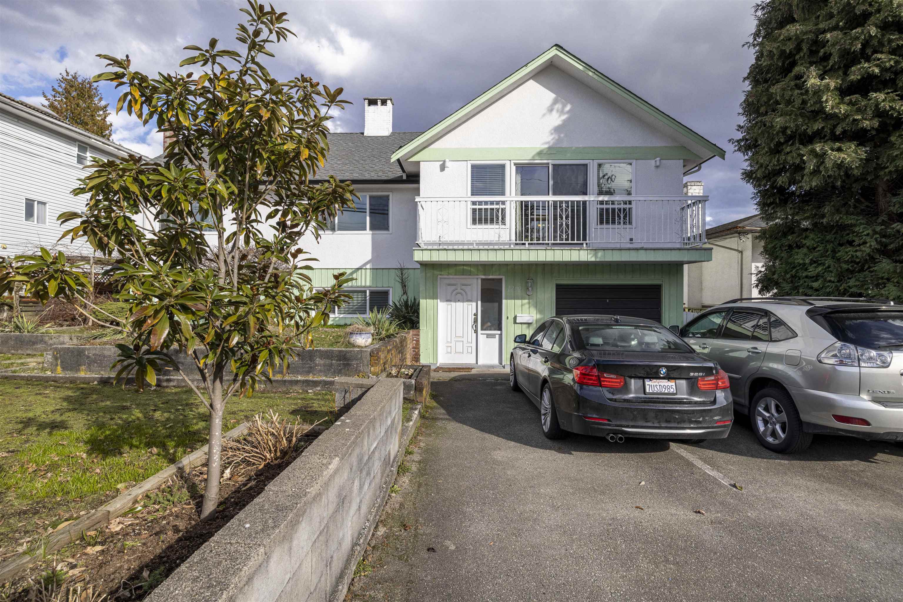 7290 Sussex Ave, Burnaby, BC