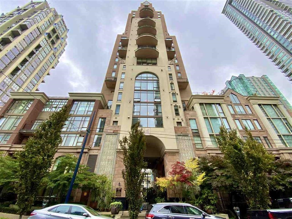 1901-1280 RICHARDS STREET, Vancouver, British Columbia Apartment/Condo, 2 Bedrooms, 3 Bathrooms, Residential Attached,For Sale, MLS-R2758912