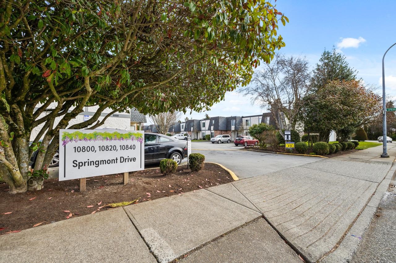 Steveston North Townhouse for sale:  3 bedroom 1,345 sq.ft. (Listed 2023-03-15)