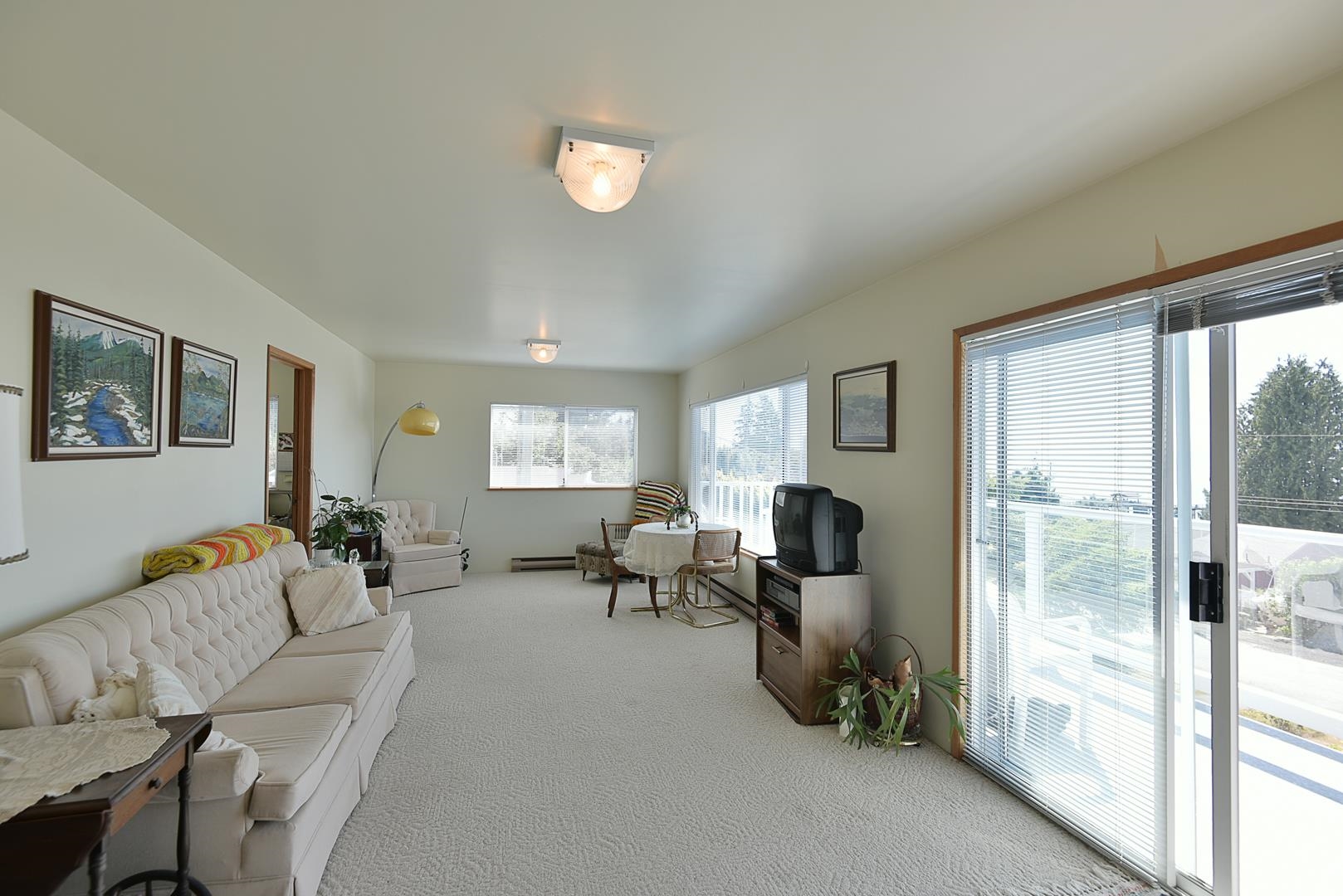 4798 WHITAKER ROAD, Sechelt, British Columbia, 5 Bedrooms Bedrooms, ,2 BathroomsBathrooms,Residential Detached,For Sale,R2759557