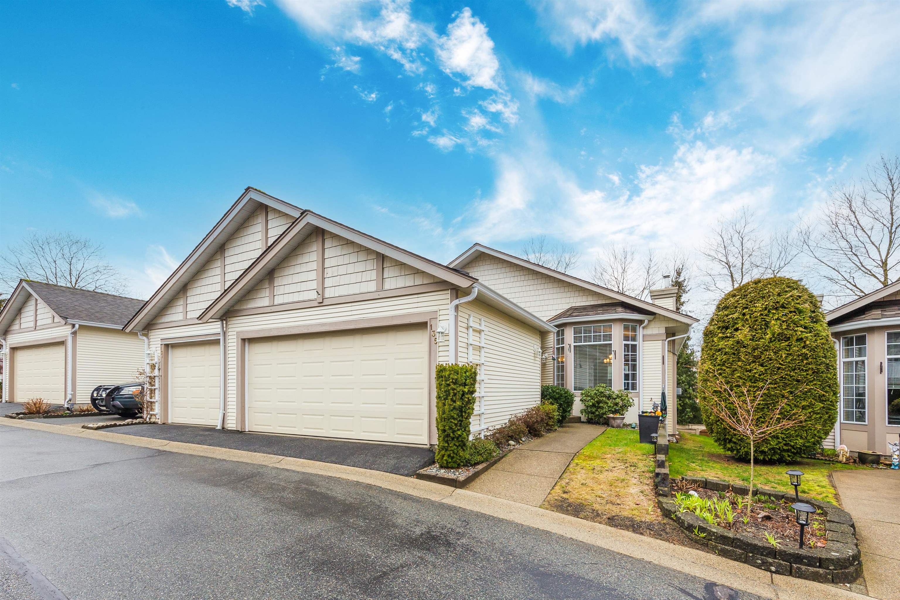 Sold 135 9012 WALNUT GROVE DRIVE, Langley, BC Zealty