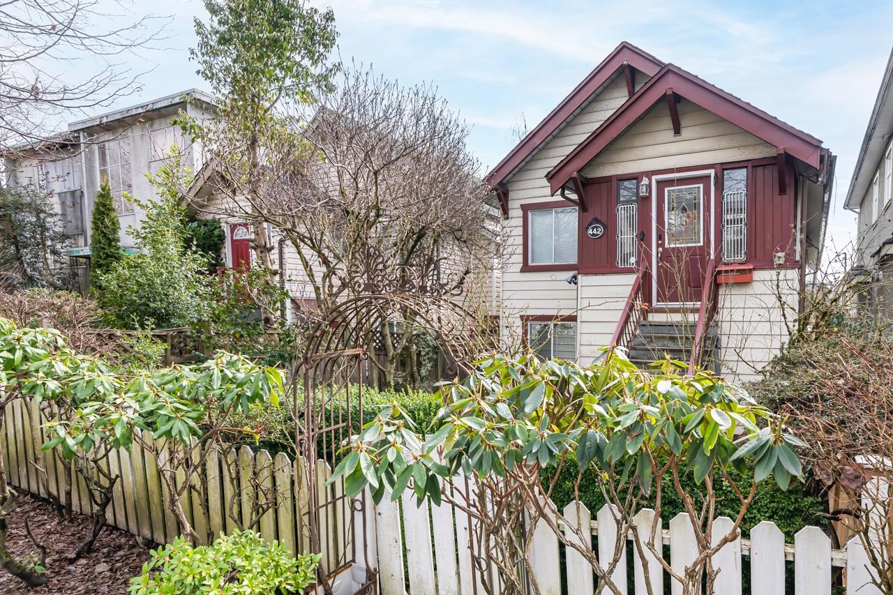 442 E 16th Ave, Vancouver, BC