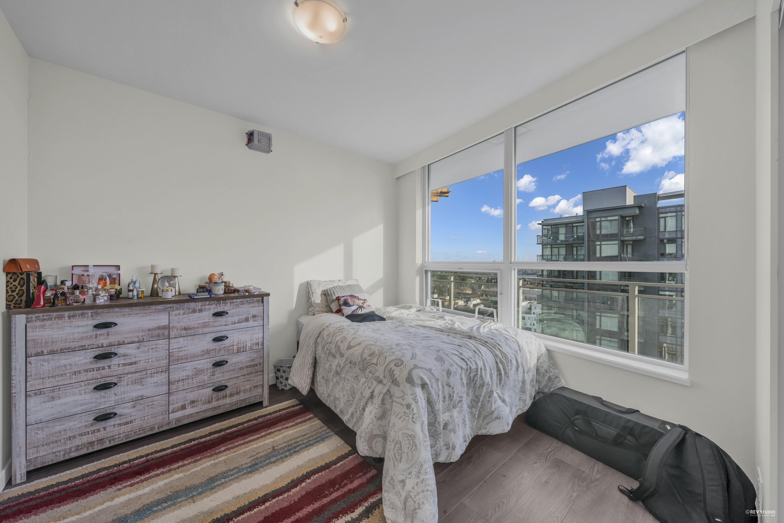 Listing image of 1206 112 E 13TH STREET