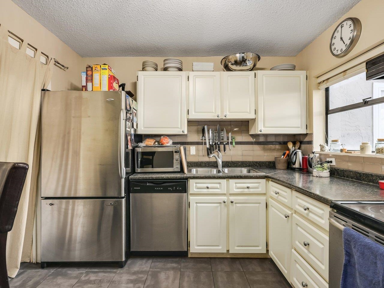 Listing image of 1293 PLATEAU DRIVE