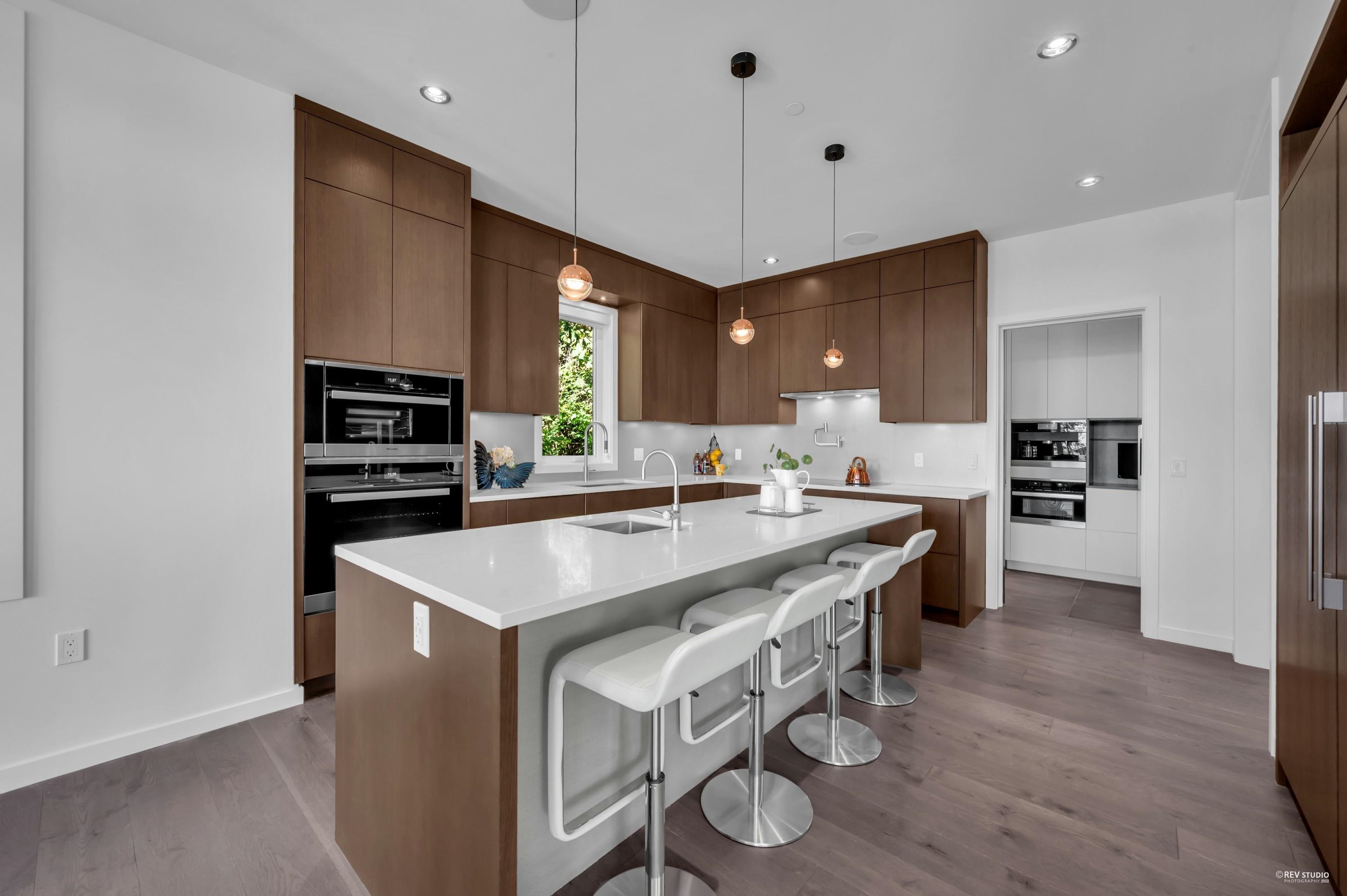 Listing image of 2101 UNION COURT