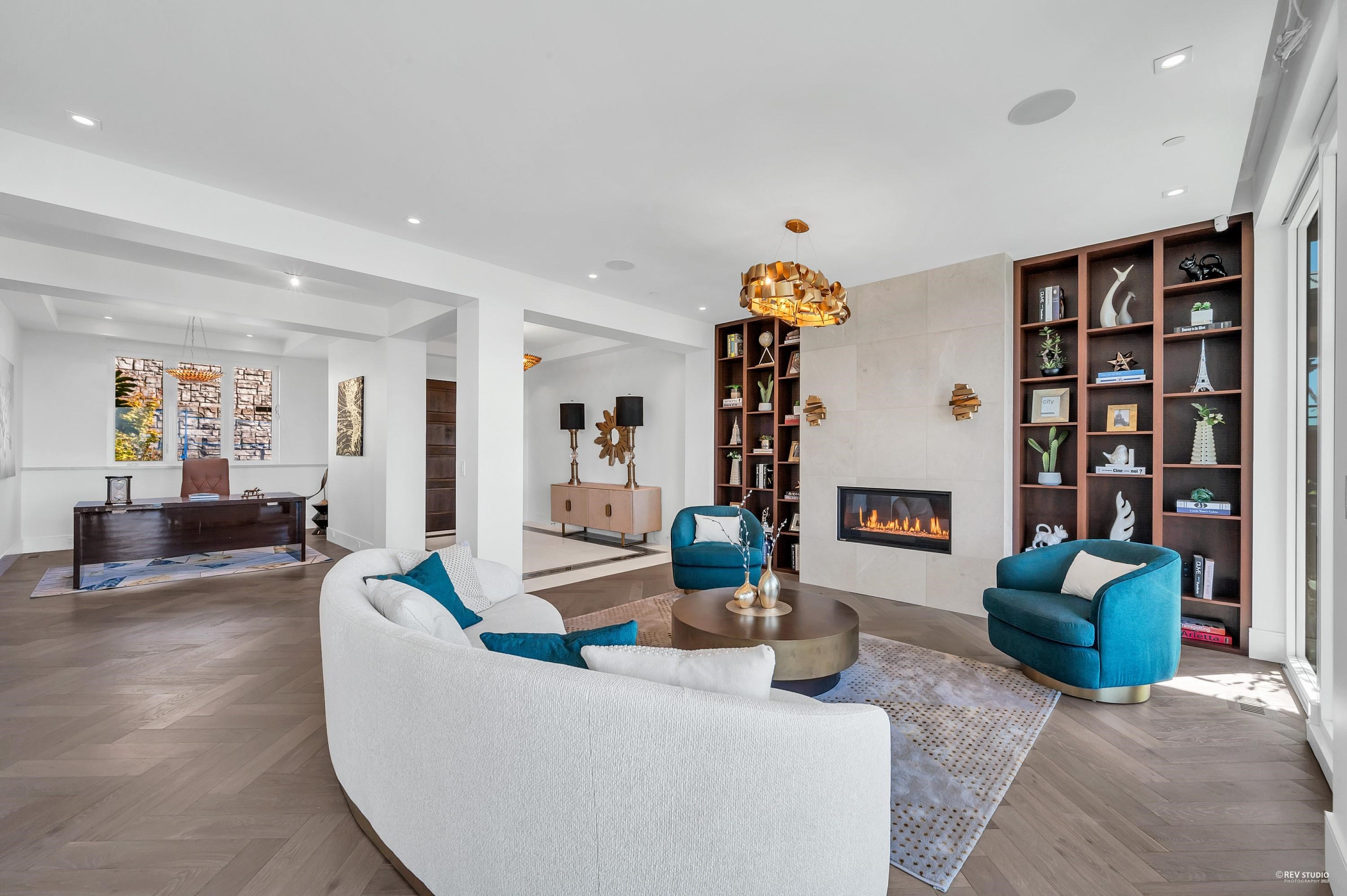 Listing image of 2111 UNION COURT
