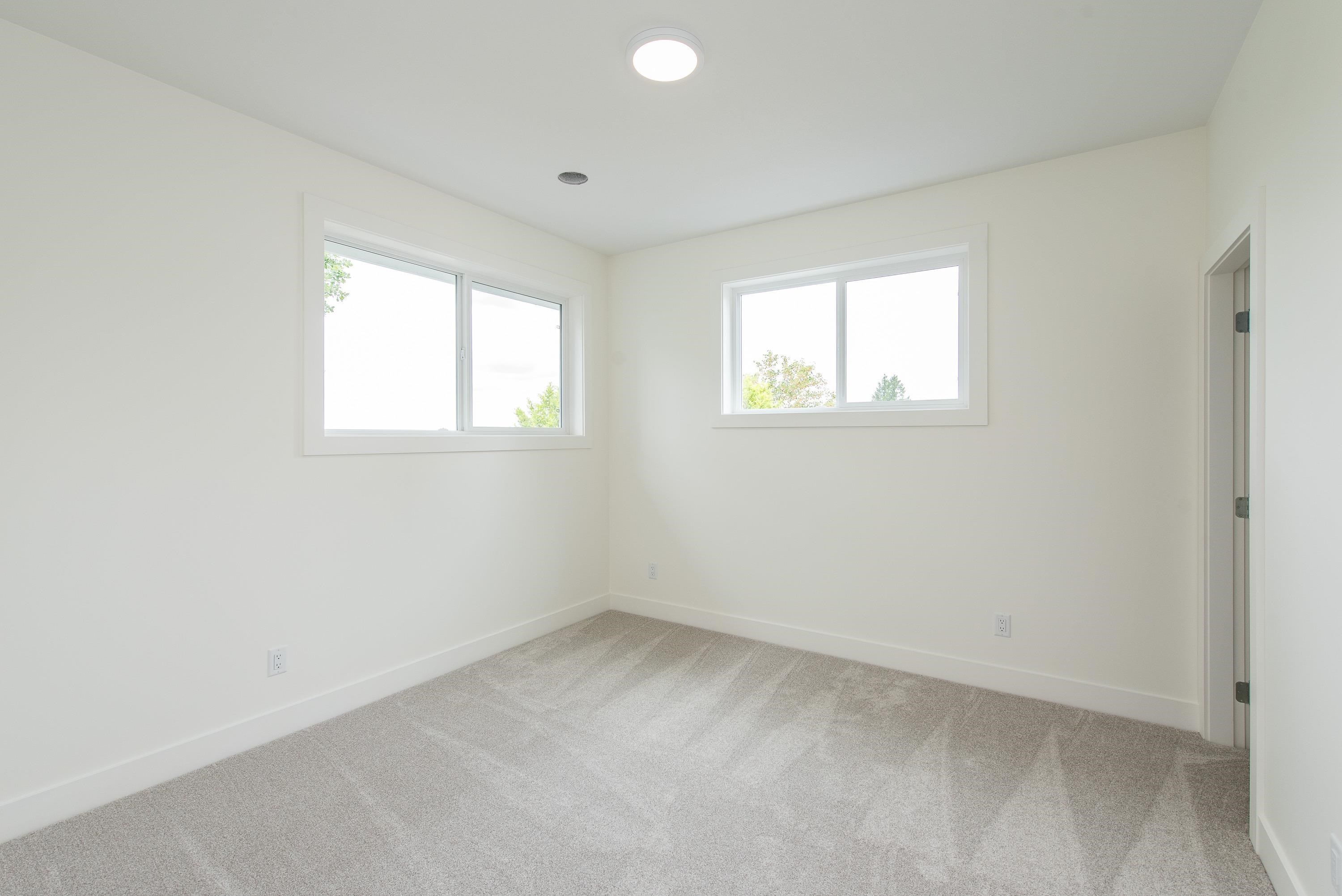 Wilson Lam Realtor, 1-7431 JAMES STREET, Mission, British Columbia V2V 3V8, 6 Bedrooms, 4 Bathrooms, Residential Attached,For Sale ,R2760804