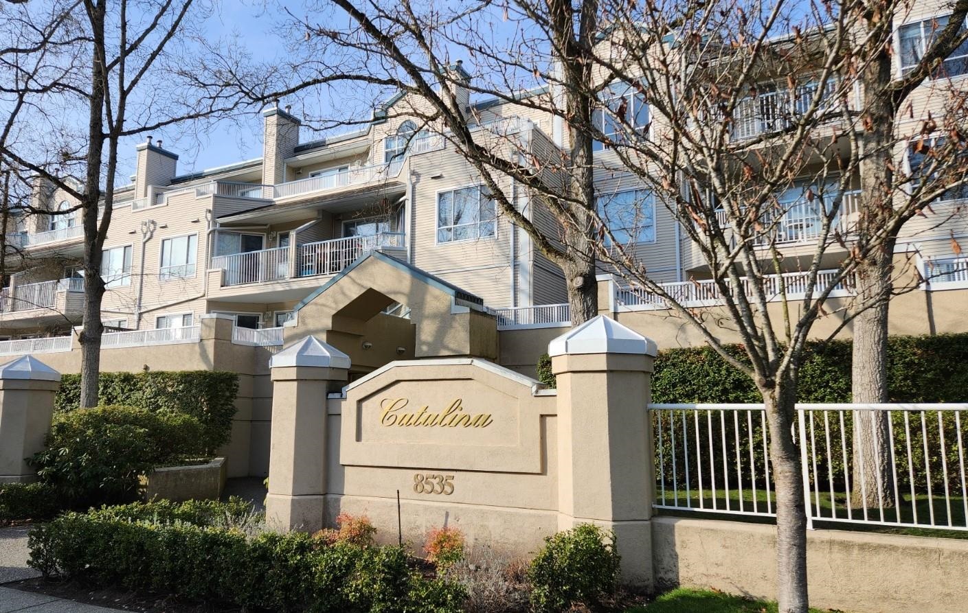 Brighouse South Apartment/Condo for sale: Catalina 1 bedroom 704 sq.ft. (Listed 2023-03-20)