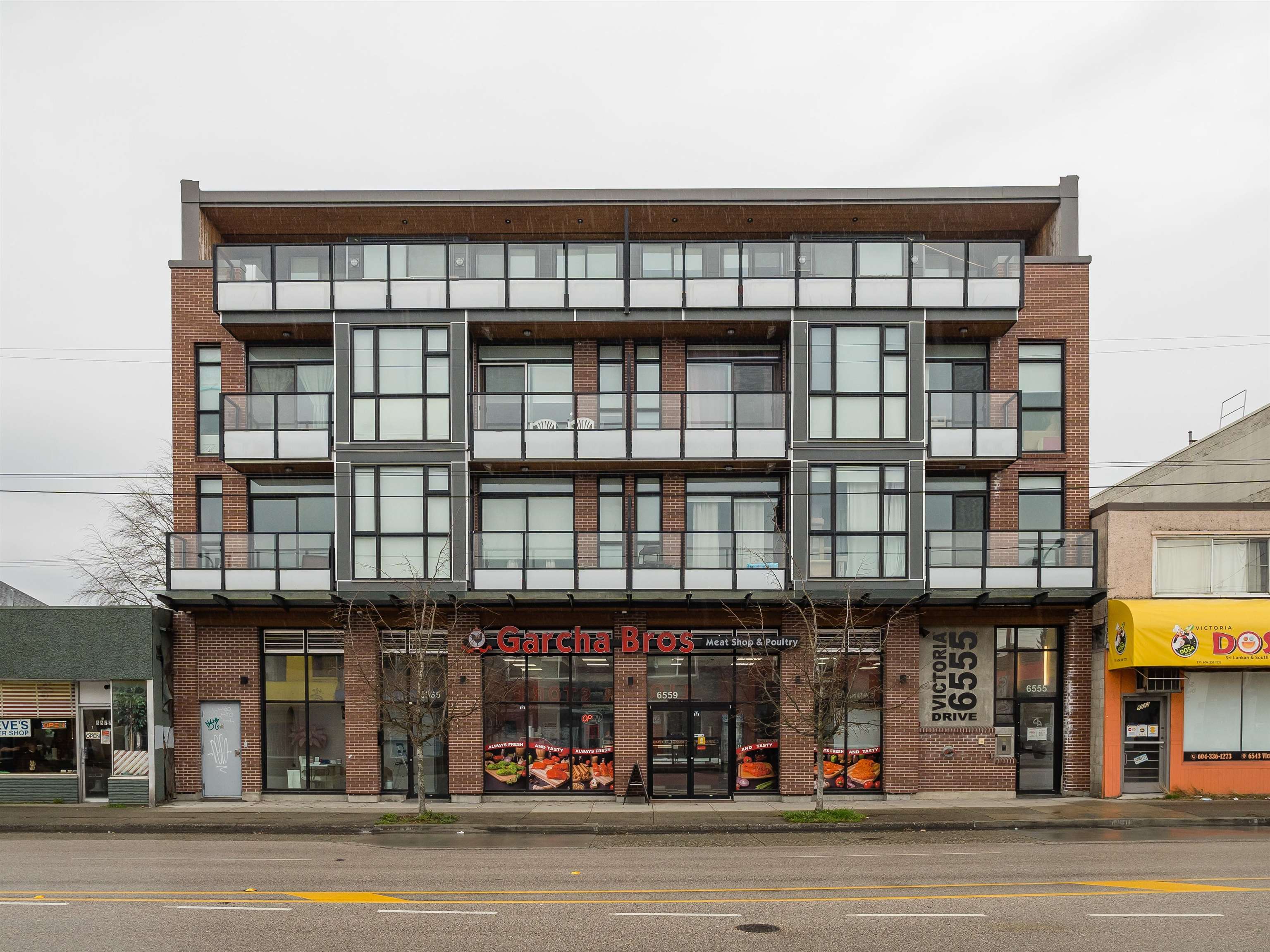 309–6555 Victoria Dr, Vancouver, BC