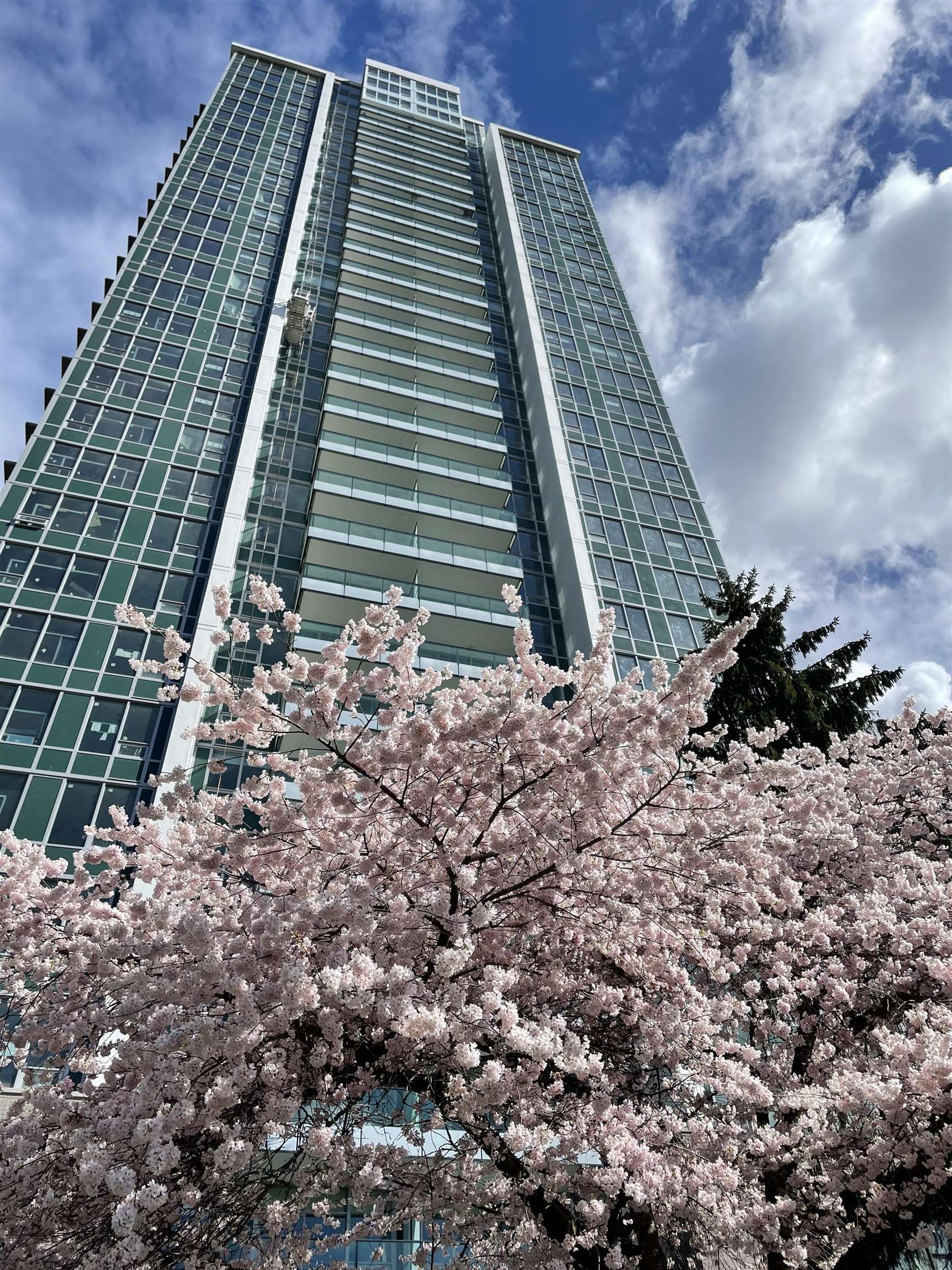 2709–6463 Silver Ave, Burnaby, BC
