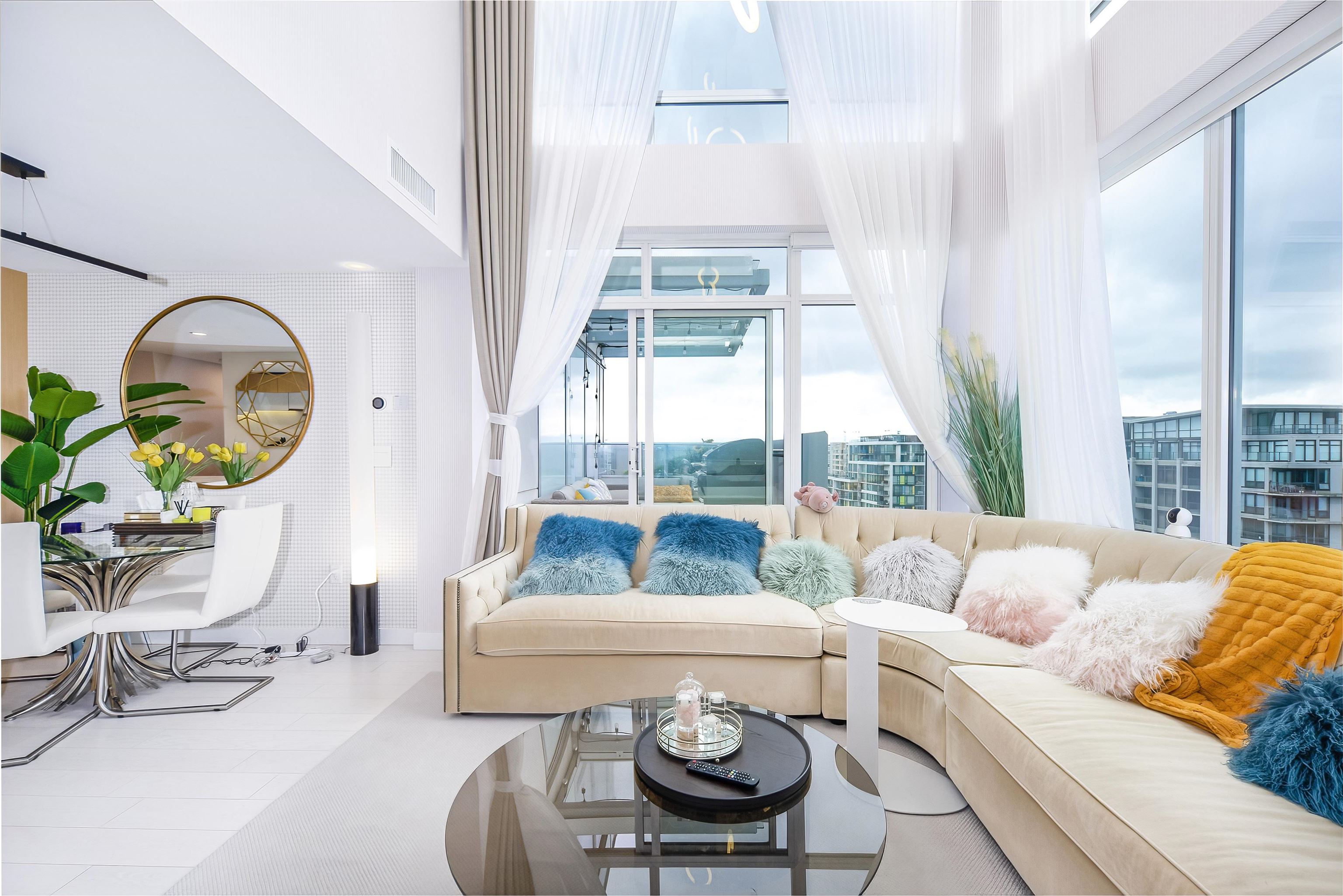 Wilson Lam Realtor, 1605-5580 NO. 3 ROAD, Richmond, British Columbia V6X 0R8, 2 Bedrooms, 2 Bathrooms, Residential Attached,For Sale ,R2761917