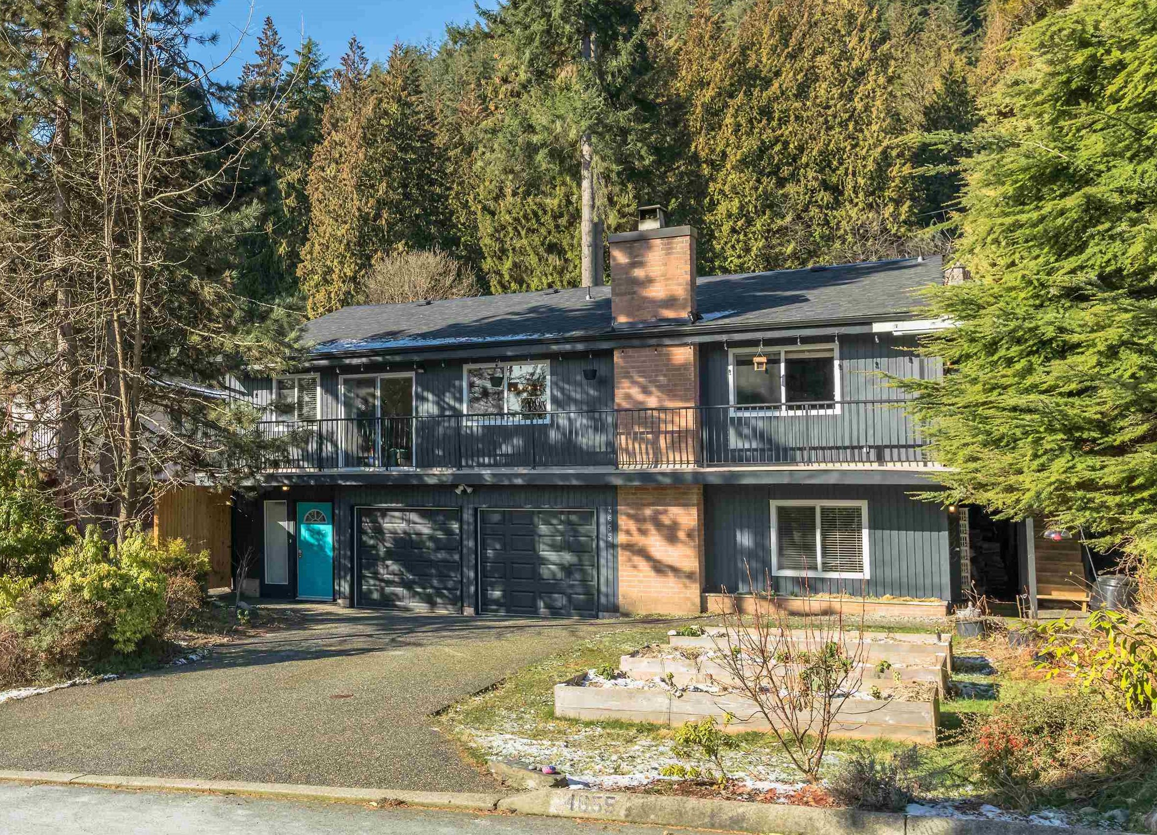 Lynn Valley House/Single Family for sale:  5 bedroom 2,614 sq.ft. (Listed 2023-03-27)