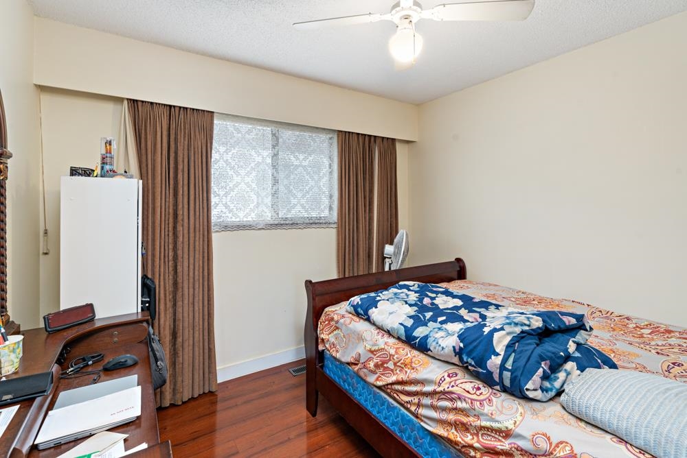 Wilson Lam Realtor, 328 49TH AVENUE, Vancouver, British Columbia V5W 2G6, 6 Bedrooms, 4 Bathrooms, Residential Detached,For Sale ,R2763131