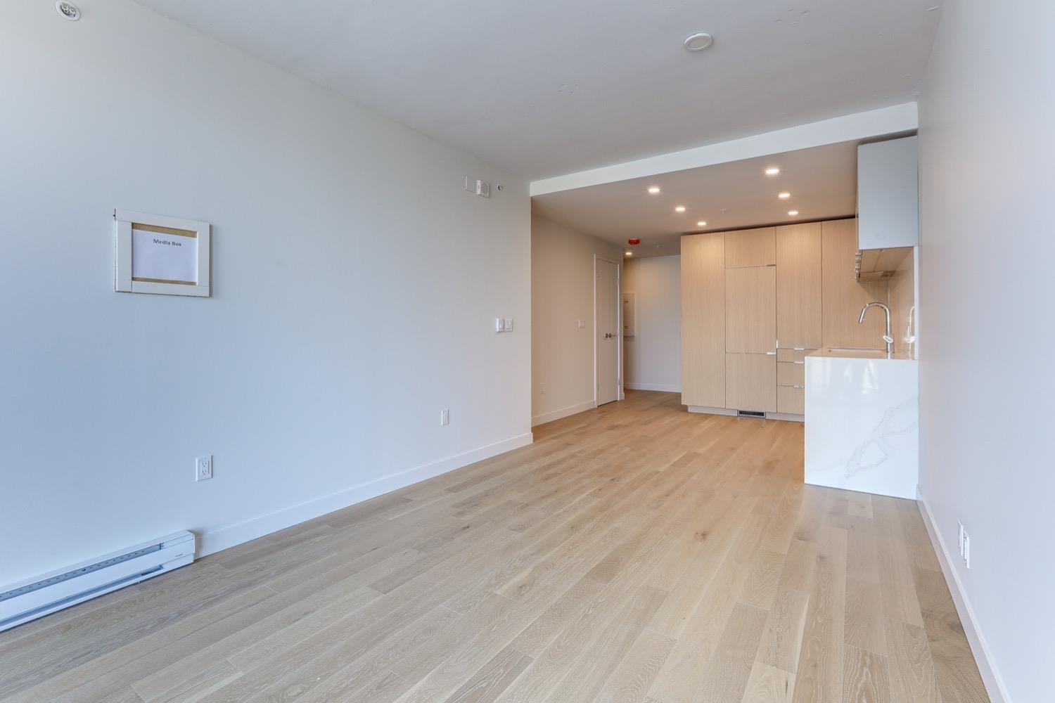 Wilson Lam Realtor, 607-239 KEEFER STREET, Vancouver, British Columbia V6A 1X6, 1 Bedroom, 1 Bathroom, Residential Attached,For Sale ,R2763203