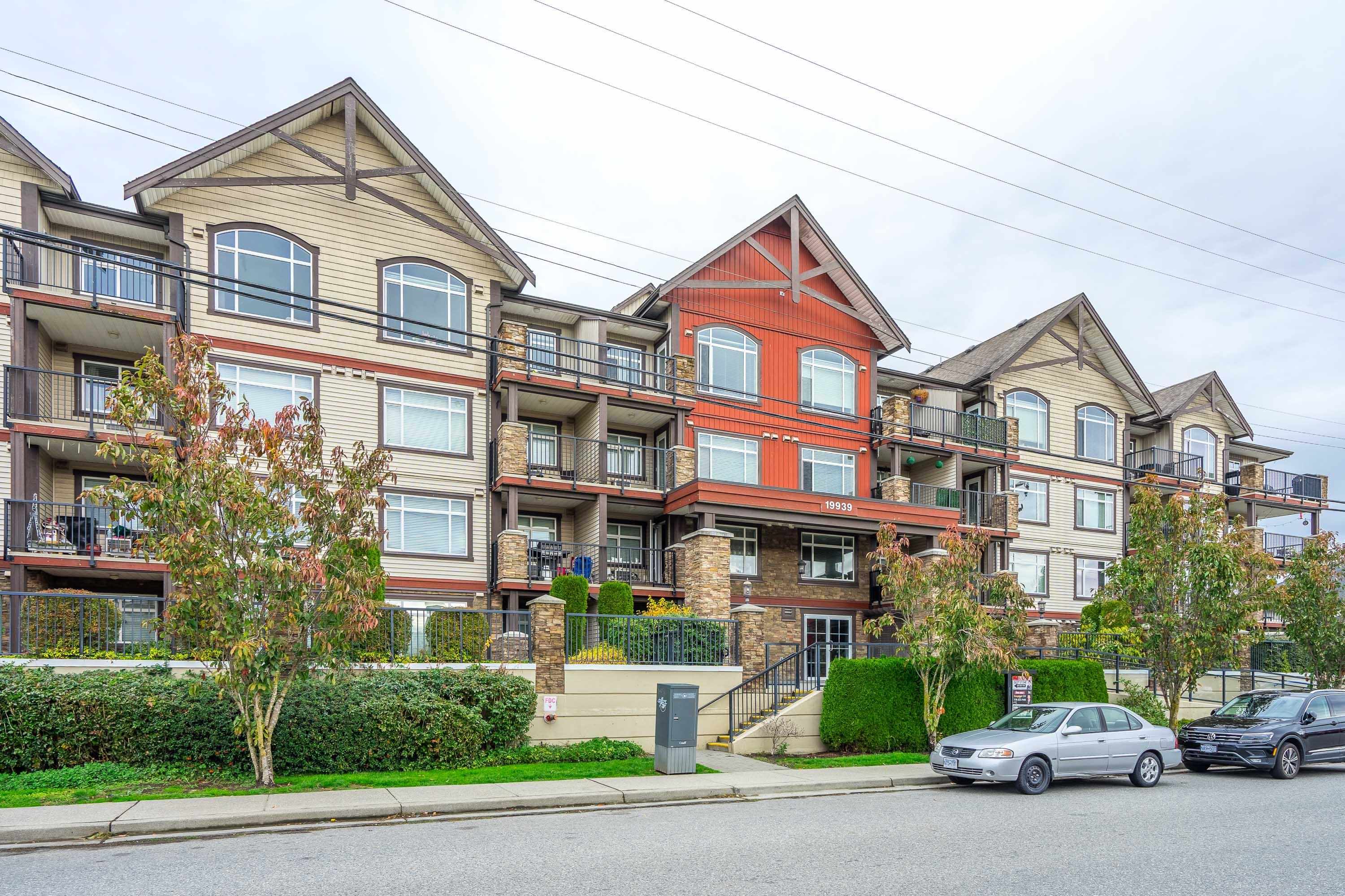Langley City Apartment/Condo for sale:  2 bedroom 818 sq.ft. (Listed 2023-03-31)
