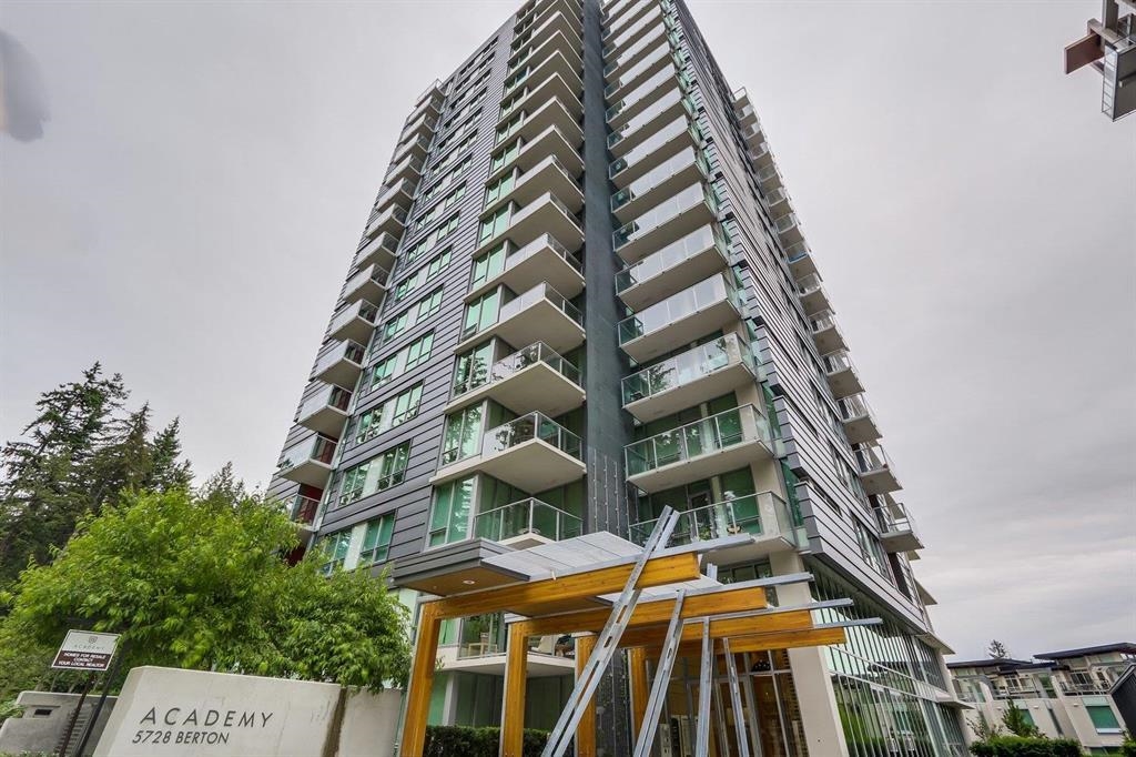 PH7-5728 BERTON AVENUE, Vancouver, British Columbia Apartment/Condo, 2 Bedrooms, 2 Bathrooms, Residential Attached,For Sale, MLS-R2768094