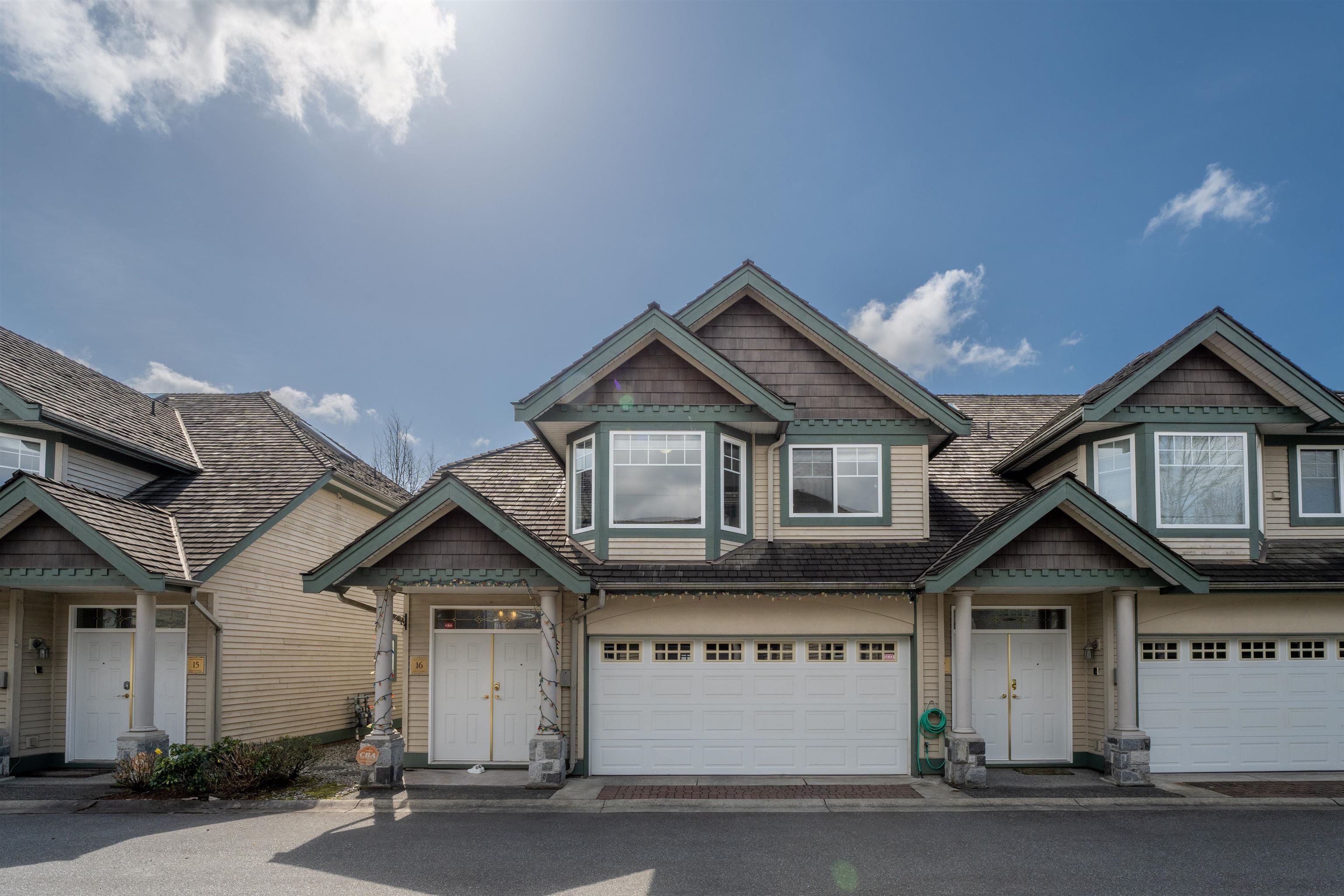 16–7600 Blundell Rd, Richmond, BC