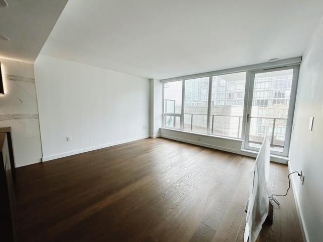 703-620 CARDERO STREET, Vancouver, British Columbia, 3 Bedrooms Bedrooms, ,2 BathroomsBathrooms,Residential Attached,For Sale,R2768791