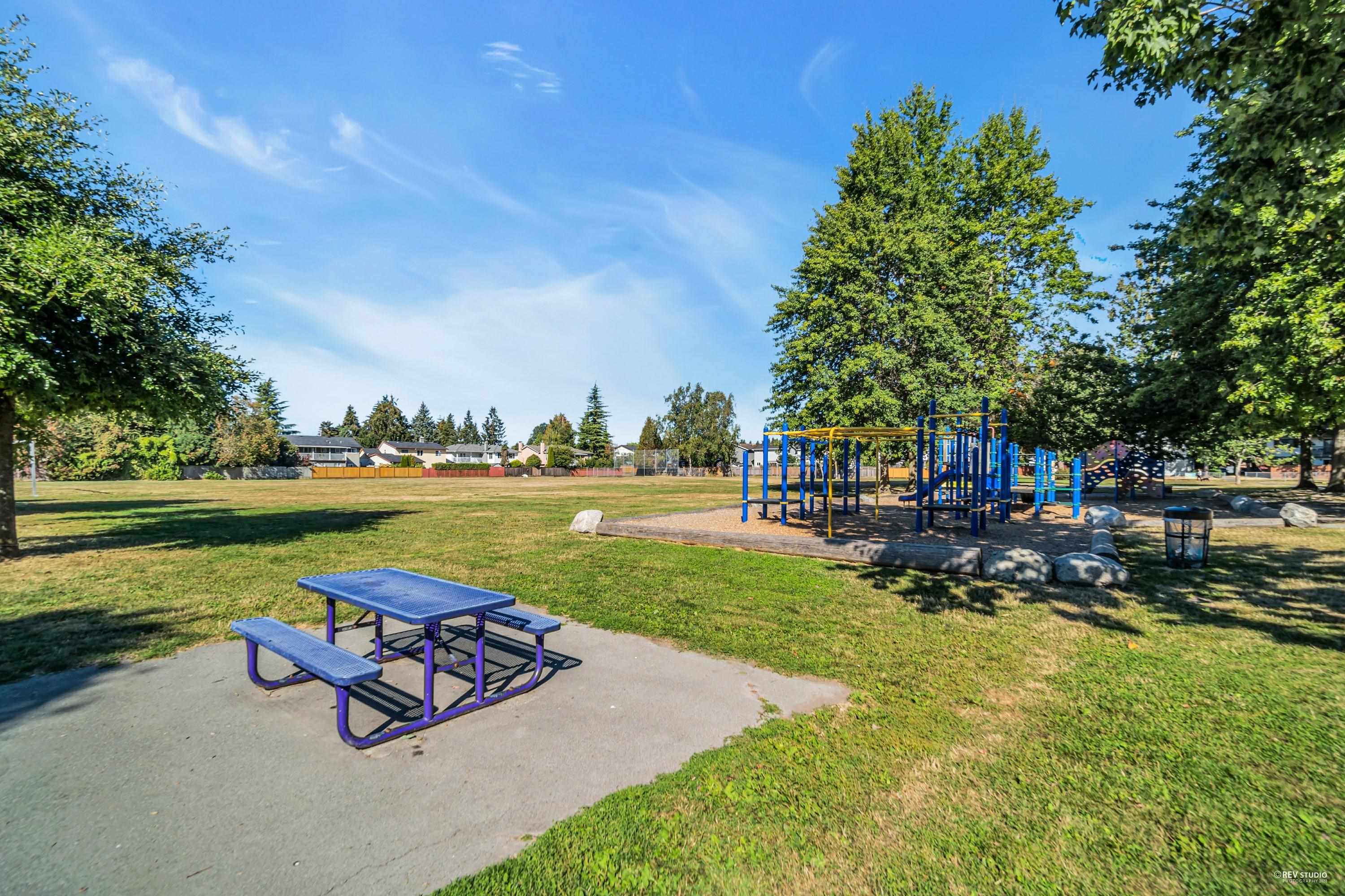 Wilson Lam Realtor, 201-11771 KING ROAD, Richmond, British Columbia V7A 3B5, 2 Bedrooms, 1 Bathroom, Residential Attached,For Sale ,R2770290