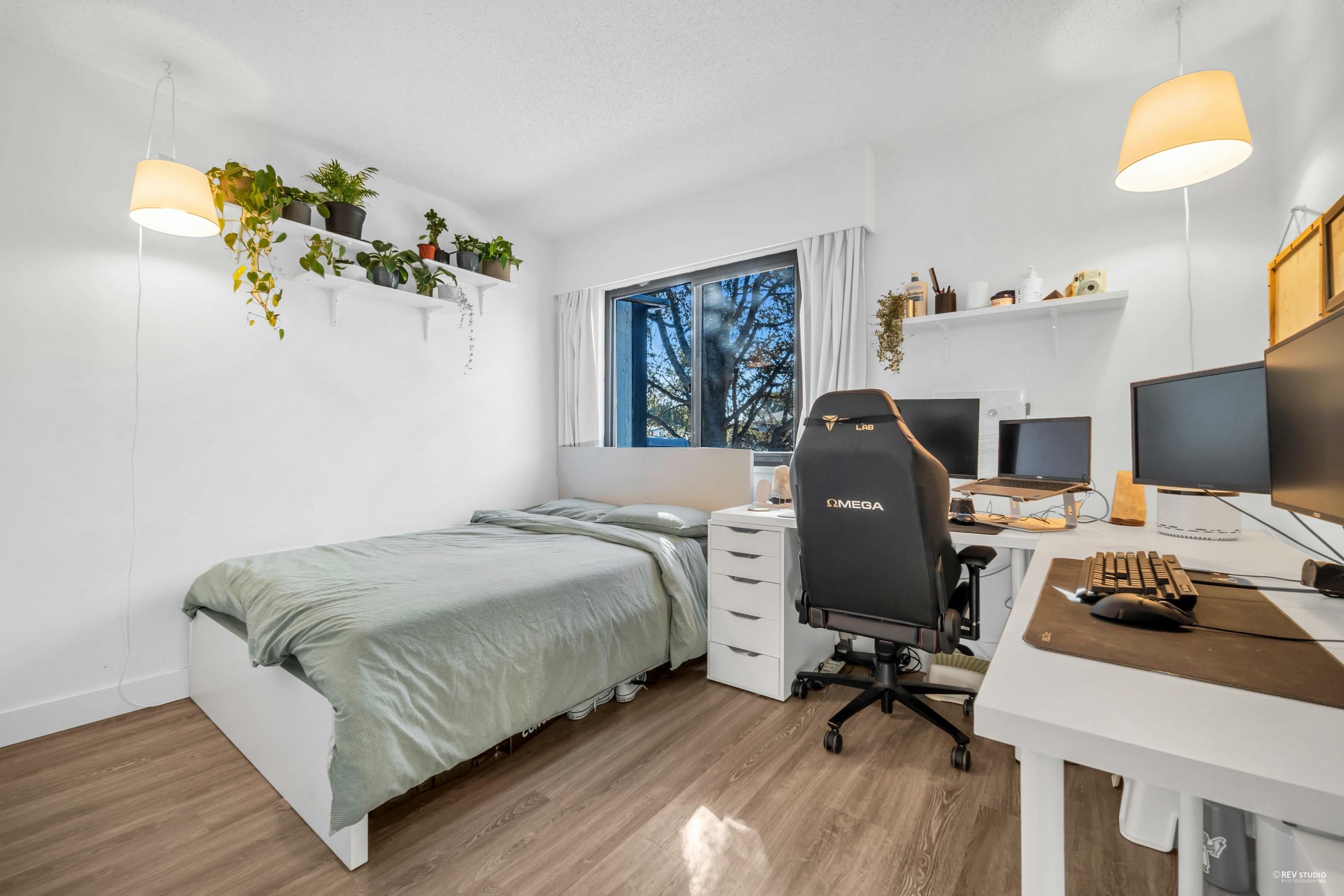 Wilson Lam Realtor, 201-11771 KING ROAD, Richmond, British Columbia V7A 3B5, 2 Bedrooms, 1 Bathroom, Residential Attached,For Sale ,R2770290
