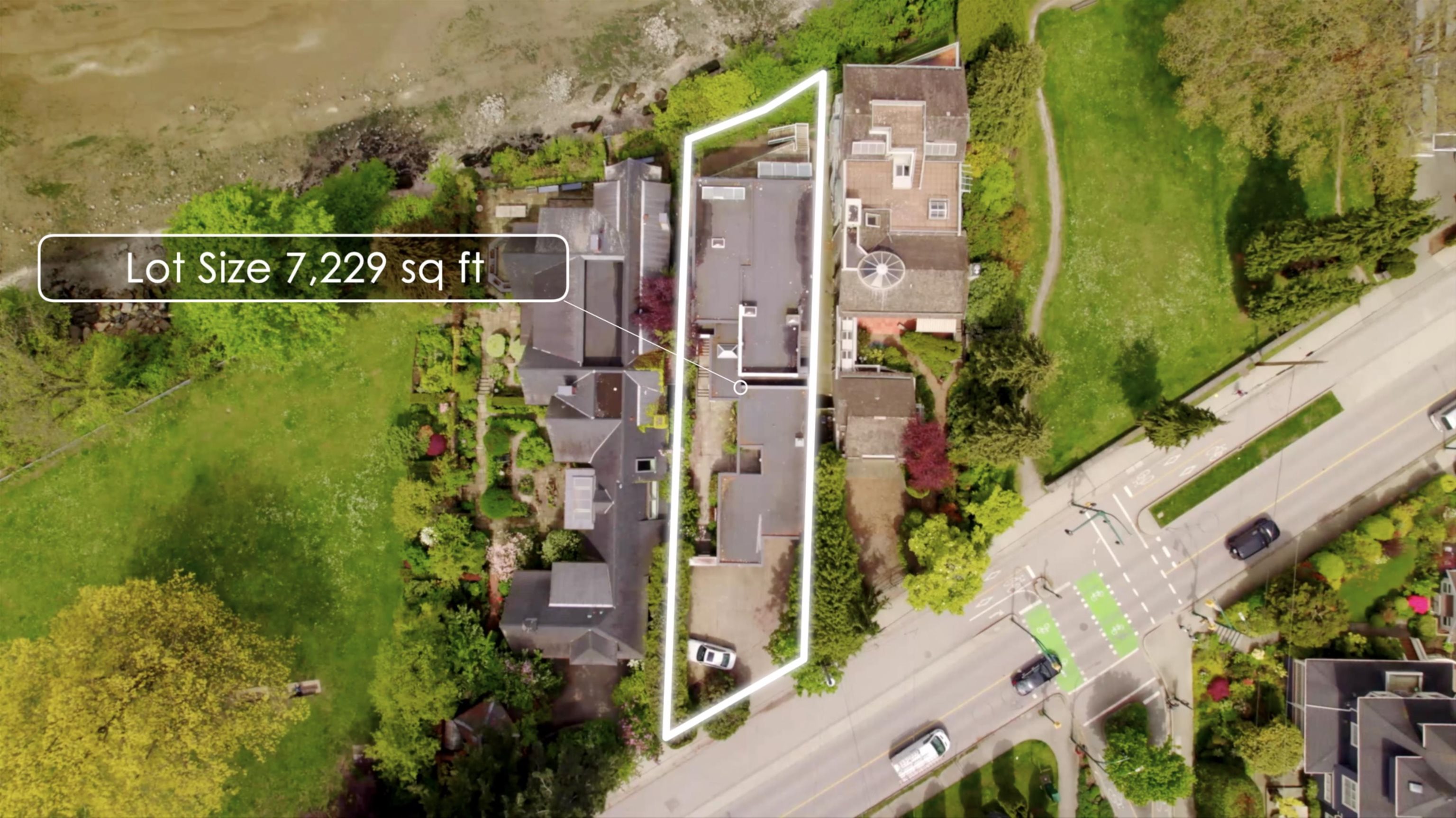 Listing image of 2711 POINT GREY ROAD