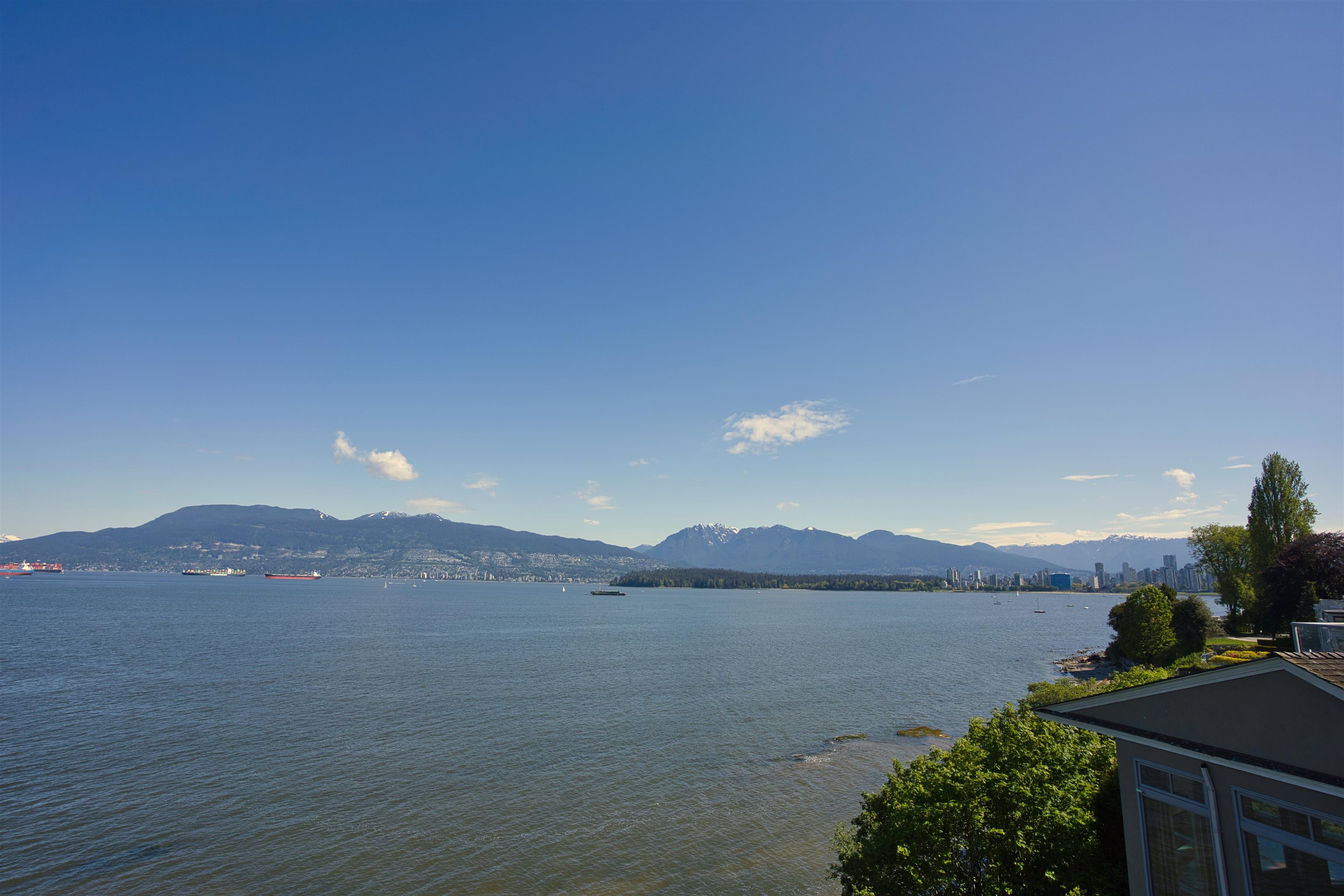 Listing image of 2711 POINT GREY ROAD