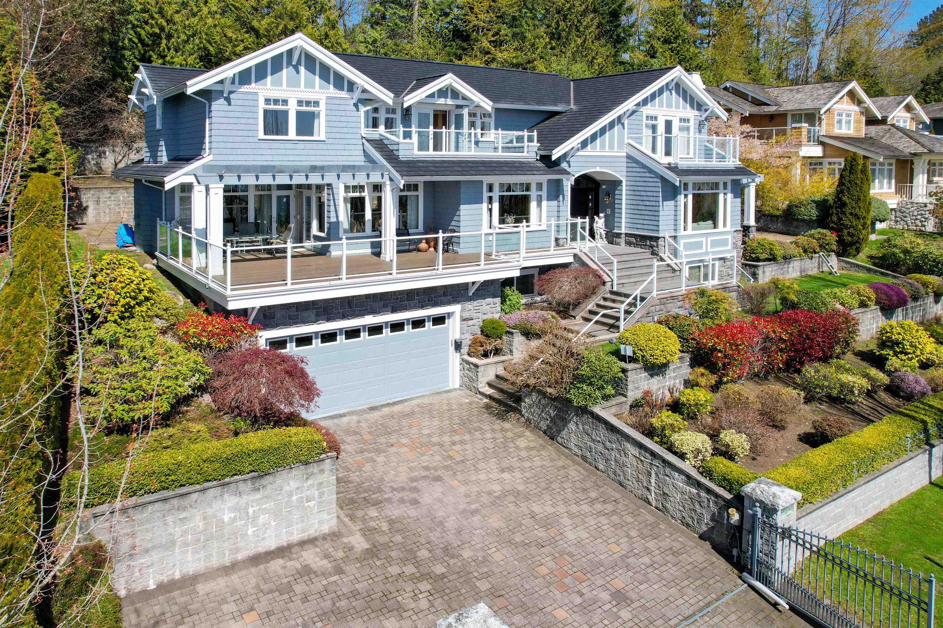 2323 Orchard Lane, West Vancouver, BC