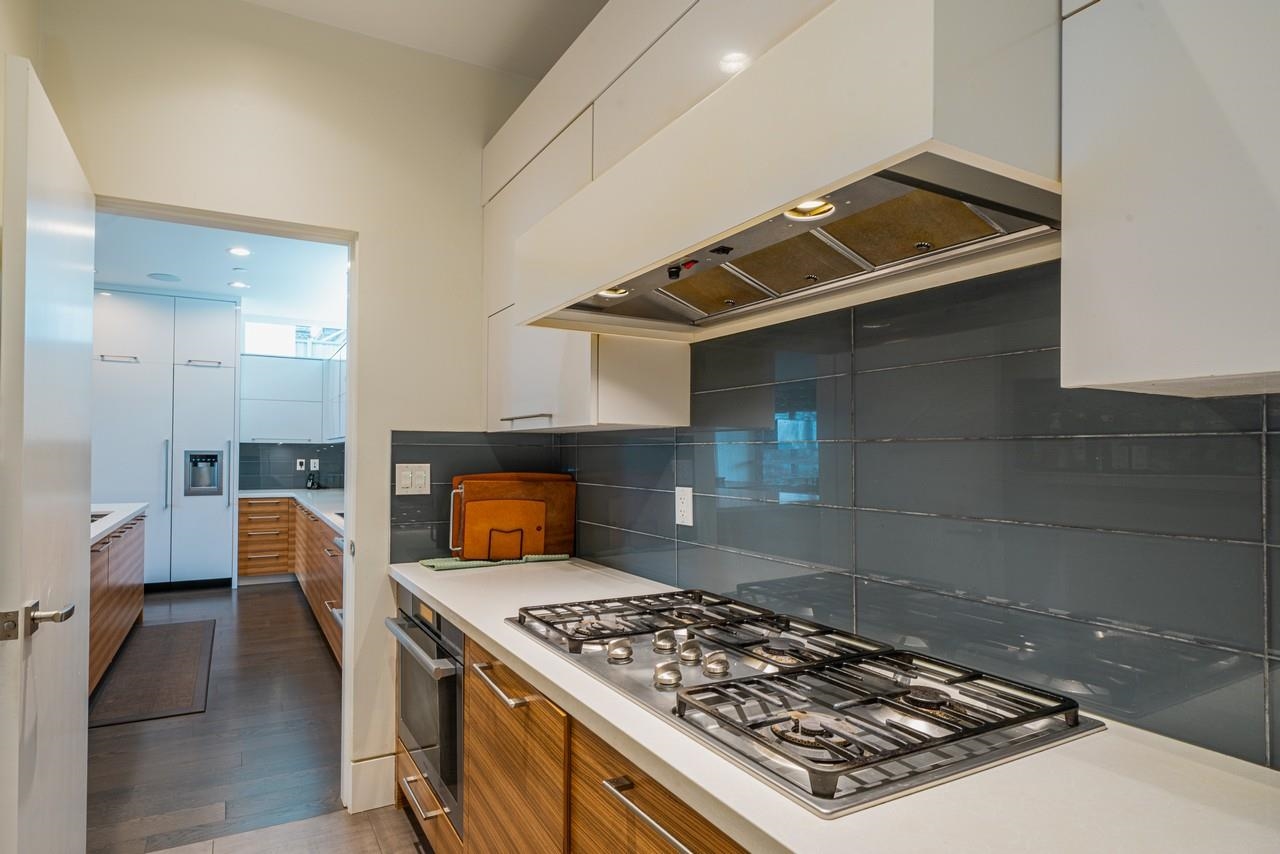 4350 LOCARNO CRESCENT, Vancouver, British Columbia V6R 1G3 House/Single Family, 3 Bedrooms, 5 Bathrooms, Residential Detached,For Sale, MLS-R2771772