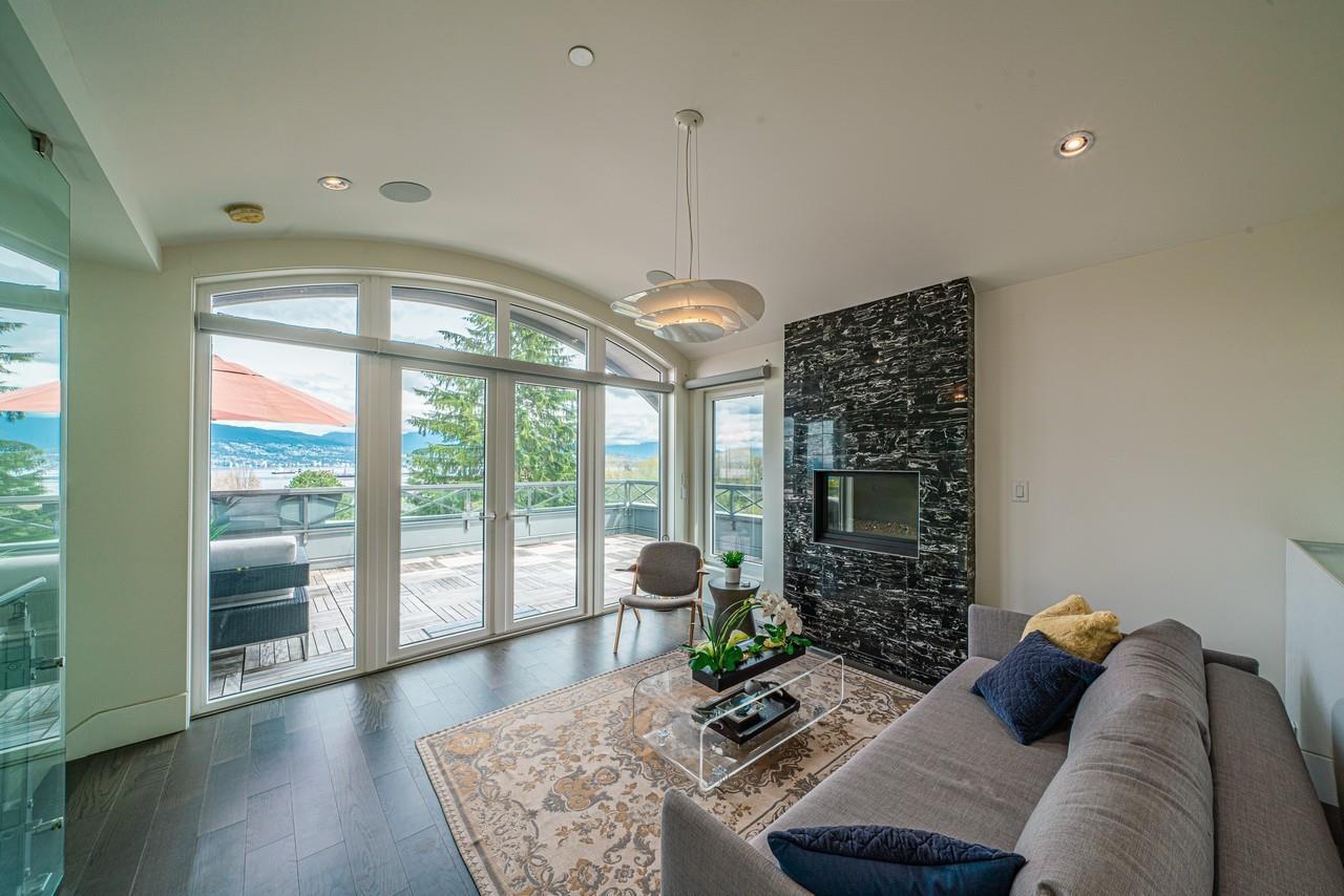 4350 LOCARNO CRESCENT, Vancouver, British Columbia V6R 1G3 House/Single Family, 3 Bedrooms, 5 Bathrooms, Residential Detached,For Sale, MLS-R2771772
