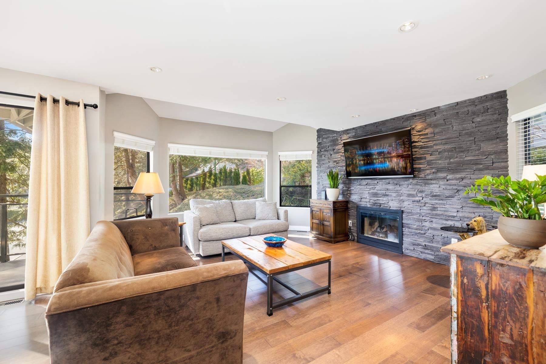 5715 Owl Crt, District of North Vancouver, BC