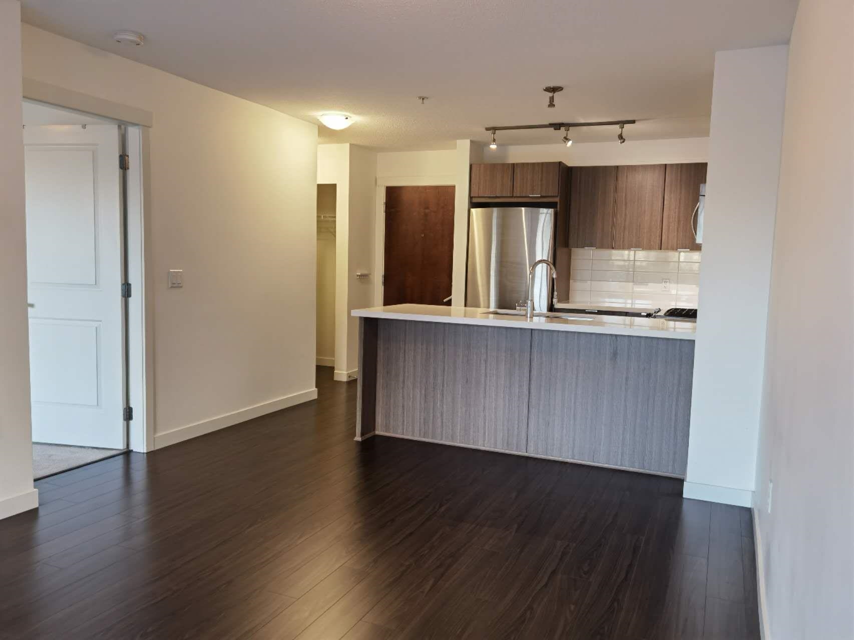 Wilson Lam Realtor, 220-3323 151 STREET, Surrey, British Columbia V3Z 0L3, 1 Bedroom, 1 Bathroom, Residential Attached,For Sale ,R2773014