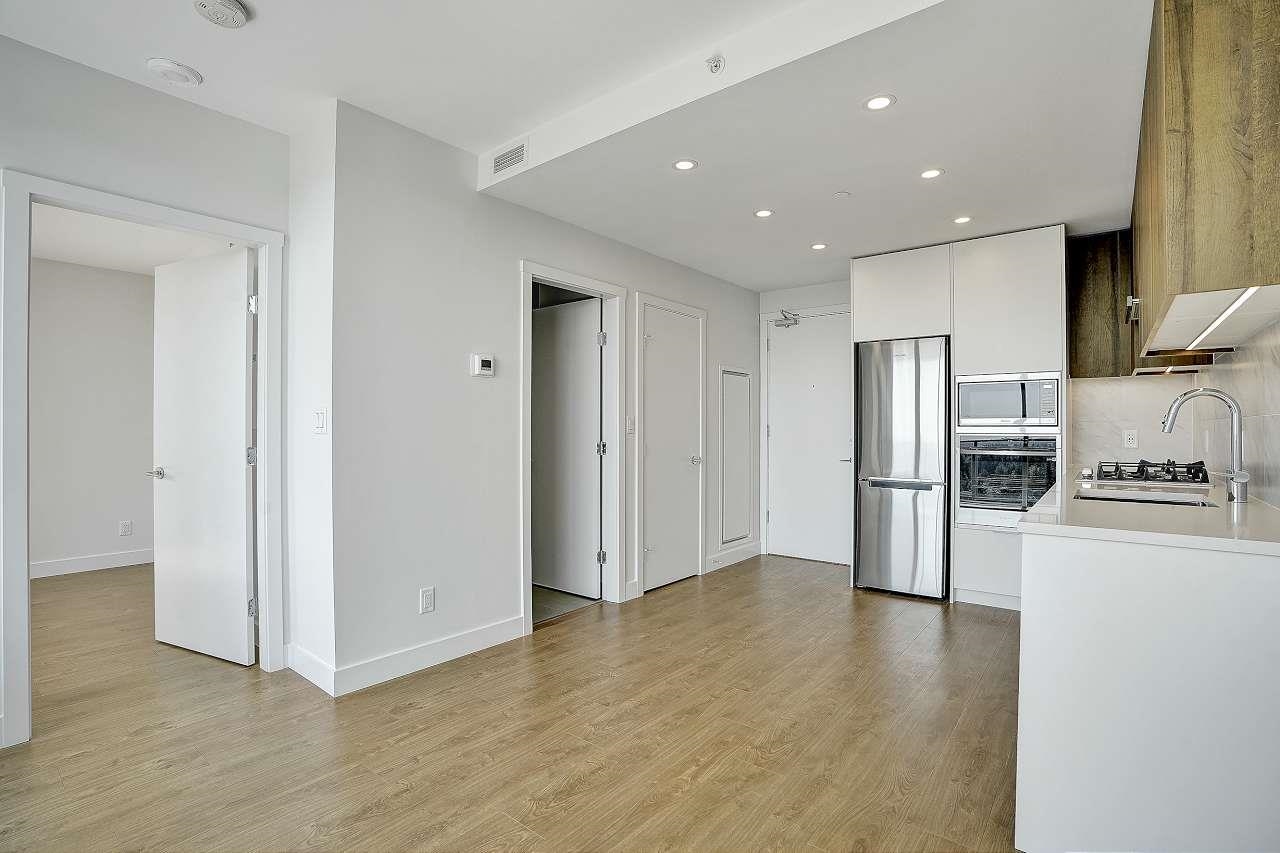 Wilson Lam Realtor, 1706-13359 OLD YALE ROAD, Surrey, British Columbia V3T 3C6, 1 Bedroom, 1 Bathroom, Residential Attached,For Sale ,R2773951