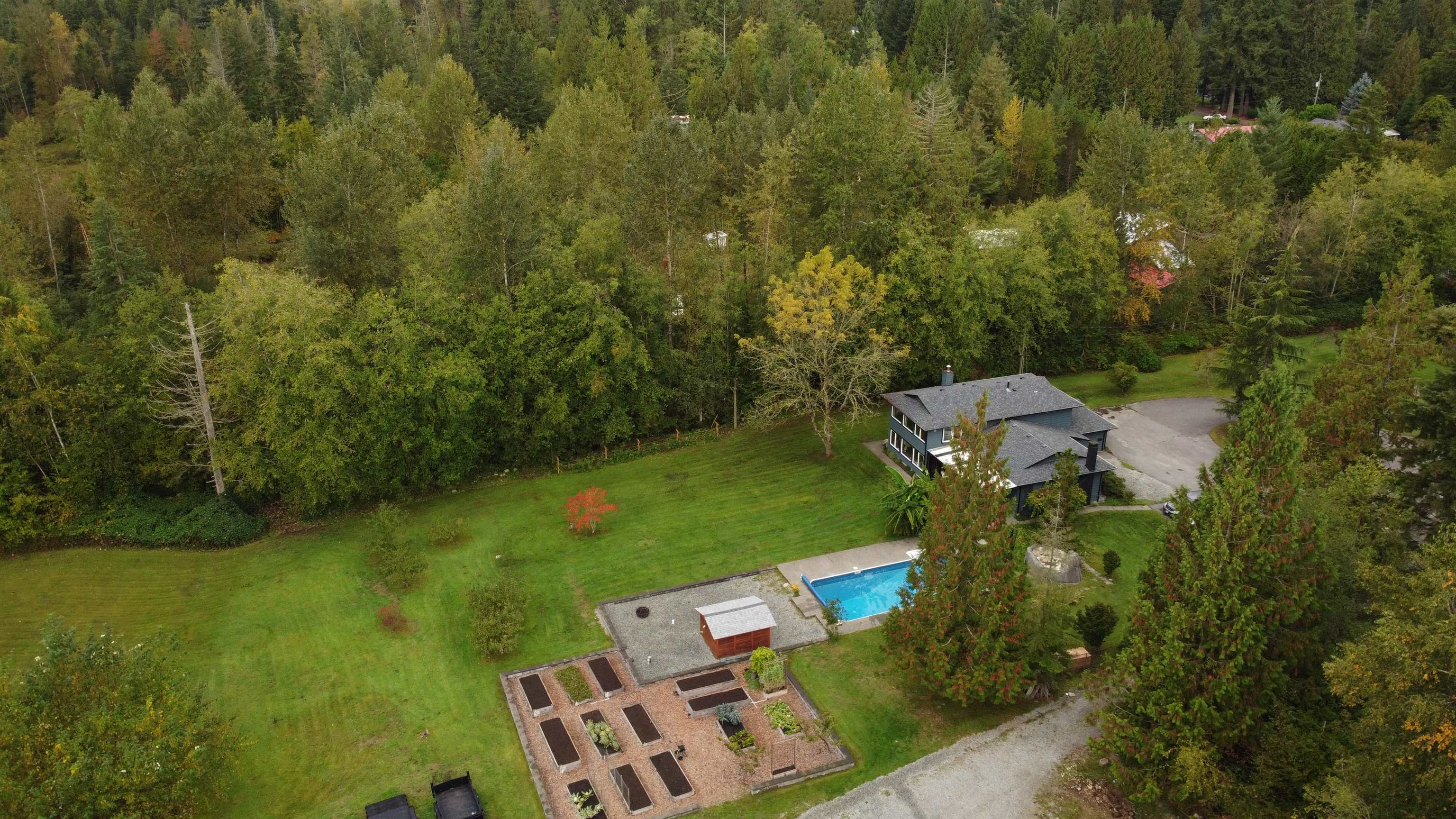 28064 112 AVENUE, Maple Ridge, British Columbia House with Acreage, 4 Bedrooms, 3 Bathrooms, Residential Detached,For Sale, MLS-R2774456