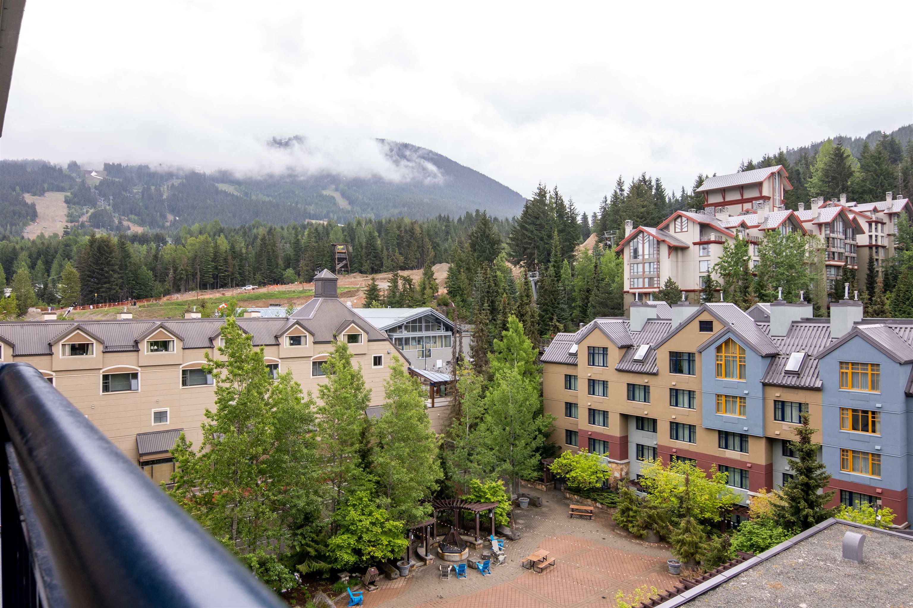 602/604-4050 WHISTLER WAY, Whistler, British Columbia, 2 Bedrooms Bedrooms, ,2 BathroomsBathrooms,Residential Attached,For Sale,R2774781