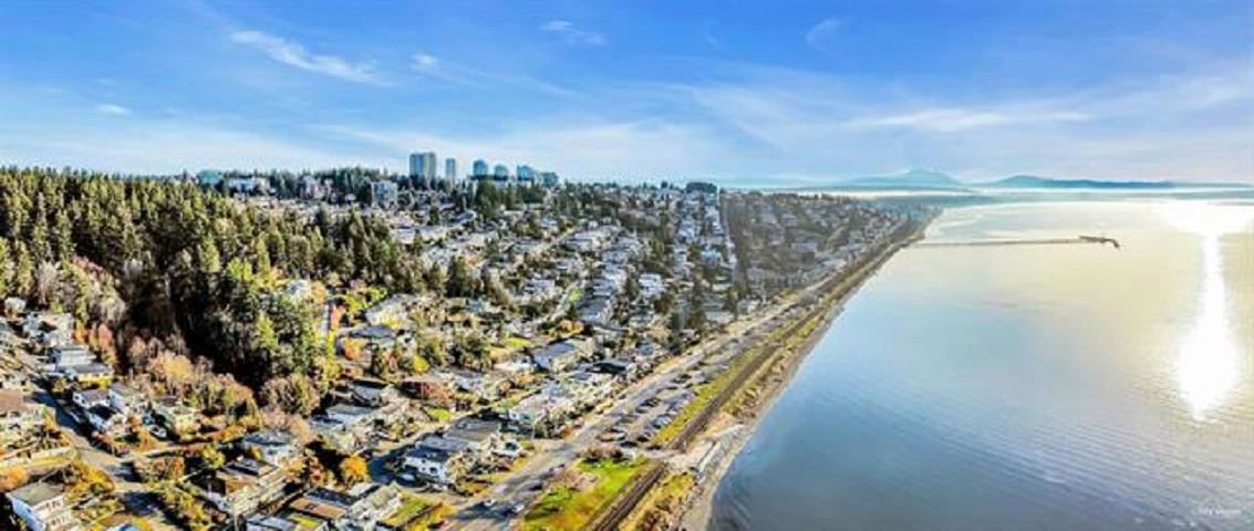 14602 WEST BEACH AVENUE, White Rock, British Columbia, 4 Bedrooms Bedrooms, ,4 BathroomsBathrooms,Residential Detached,For Sale,R2776402