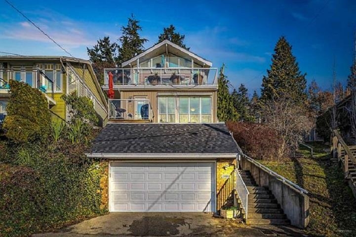 14602 WEST BEACH AVENUE, White Rock, British Columbia, 4 Bedrooms Bedrooms, ,4 BathroomsBathrooms,Residential Detached,For Sale,R2776402