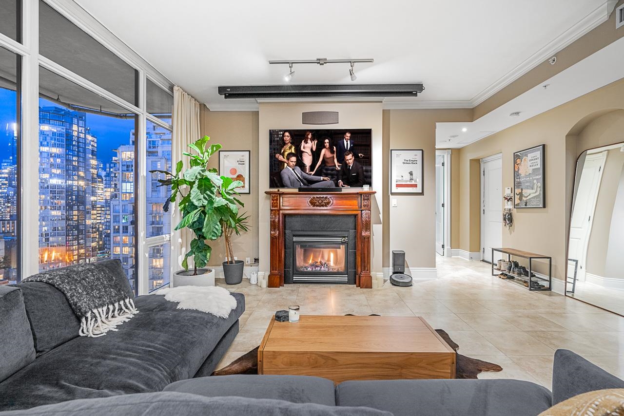 Wilson Lam Realtor, 2002-1280 RICHARDS STREET, Vancouver, British Columbia V6B 1S2, 2 Bedrooms, 3 Bathrooms, Residential Attached,For Sale ,R2776946
