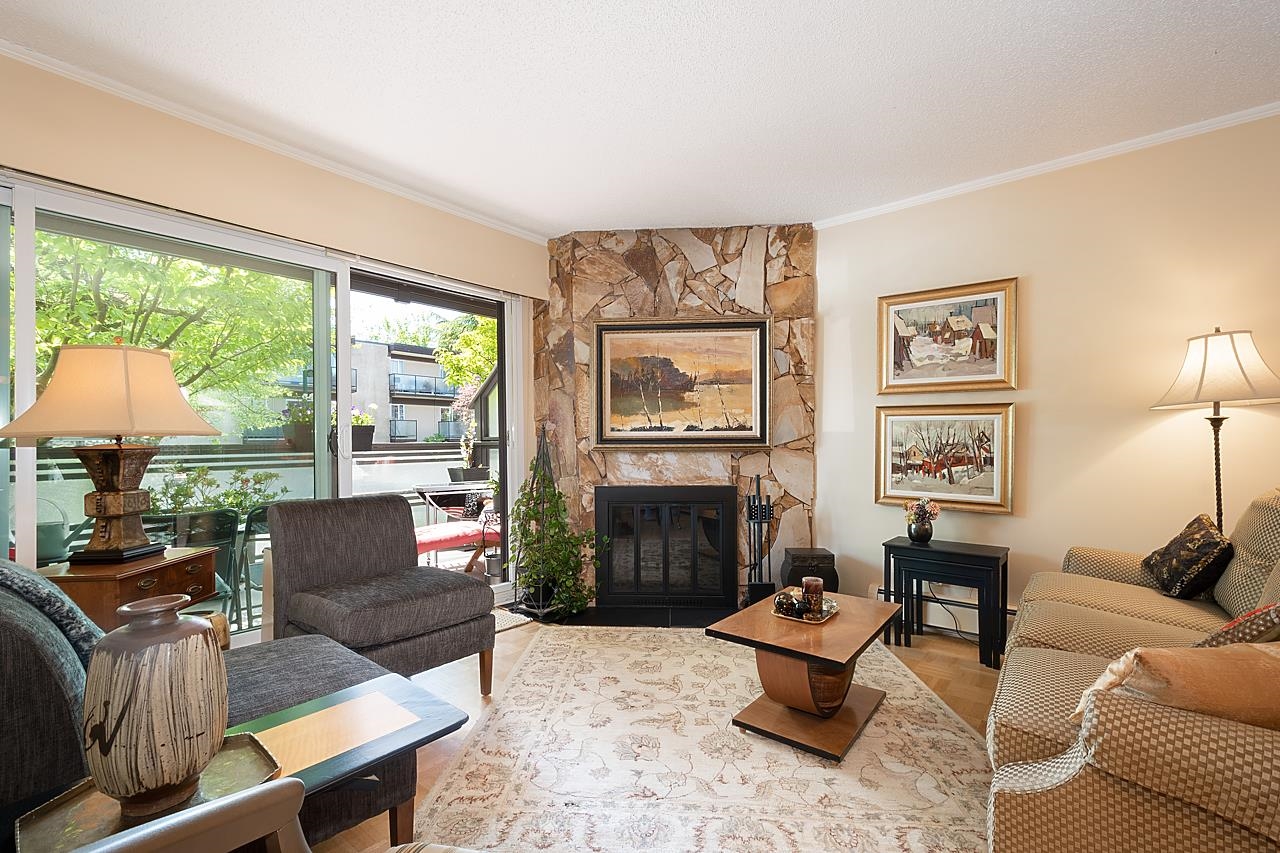 Kitsilano Townhouse for sale:  3 bedroom 1,340 sq.ft. (Listed 2023-05-15)