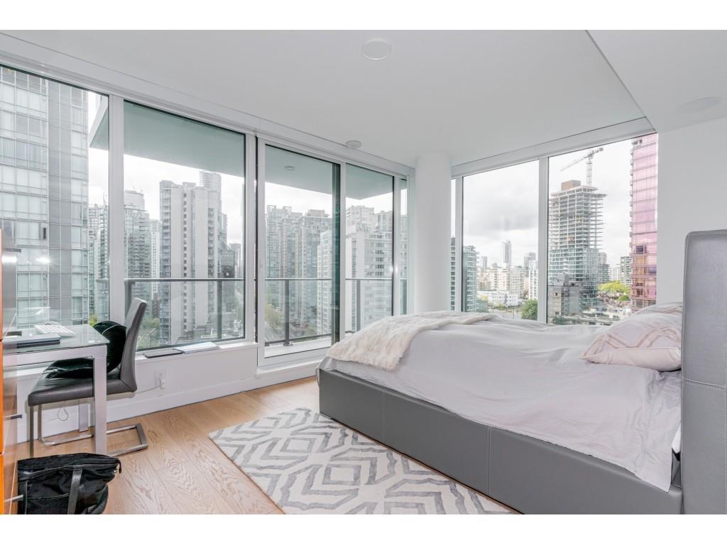 Wilson Lam Realtor, 1803-620 CARDERO STREET, Vancouver, British Columbia V6G 0C7, 3 Bedrooms, 2 Bathrooms, Residential Attached,For Sale ,R2777561