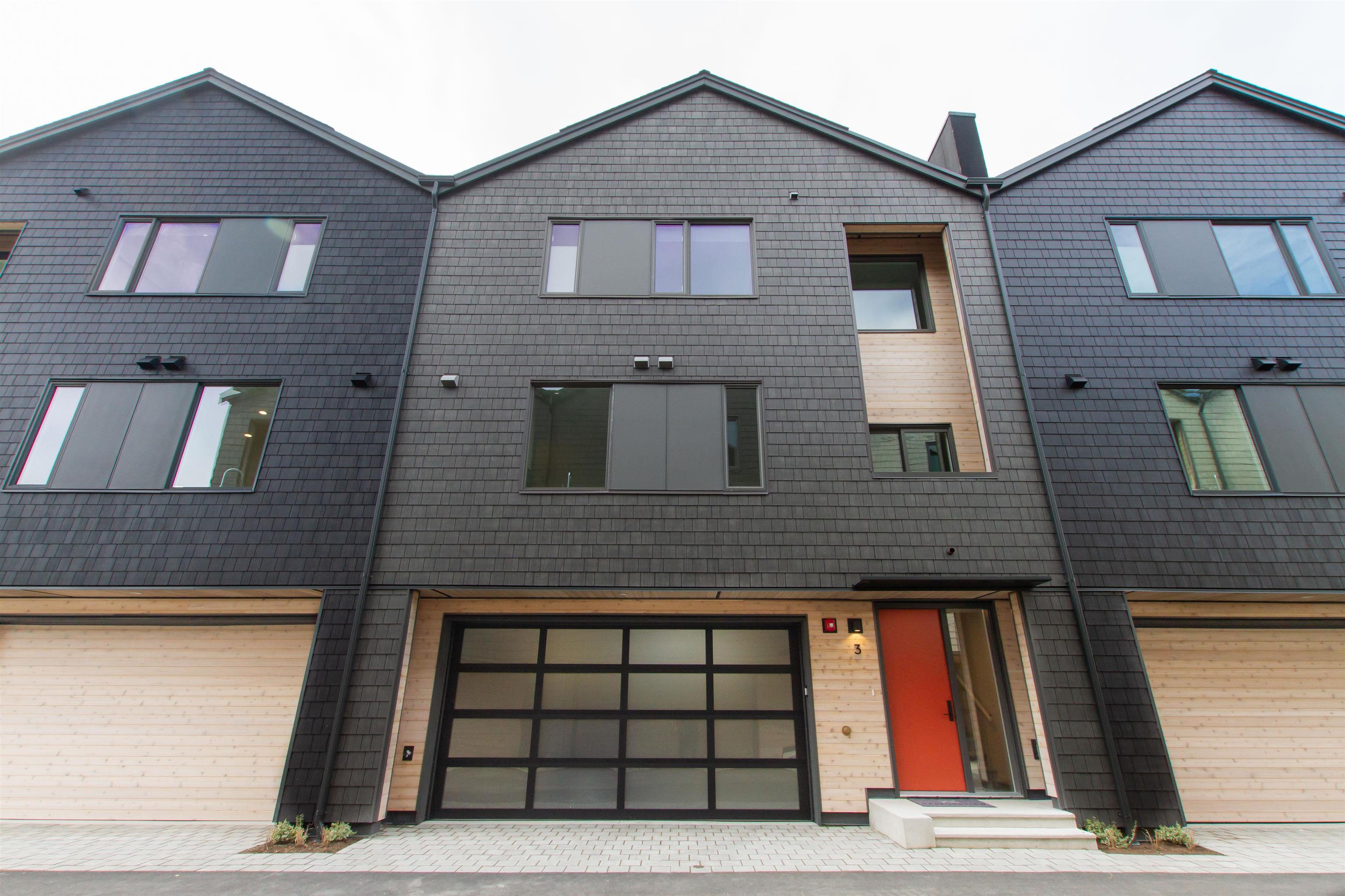 3–1089 Wilson Cres, Squamish, BC