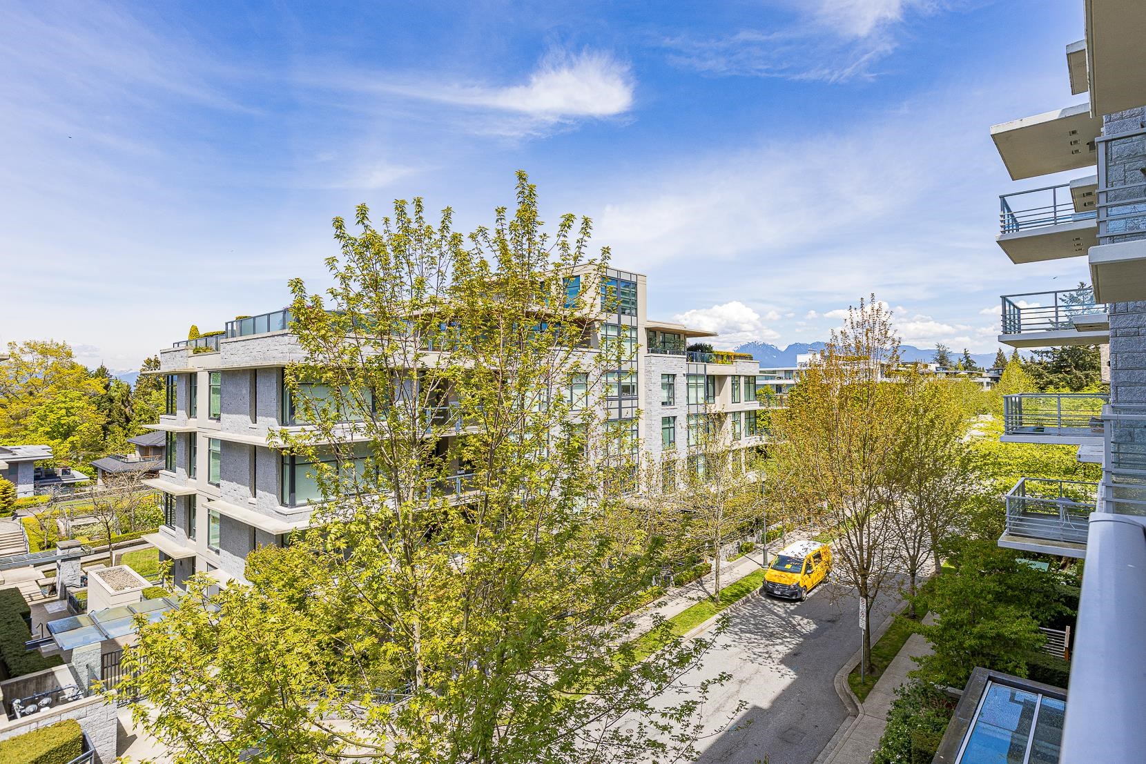 403-6080 IONA DRIVE, Vancouver, British Columbia Apartment/Condo, 2 Bedrooms, 3 Bathrooms, Residential Attached,For Sale, MLS-R2778552