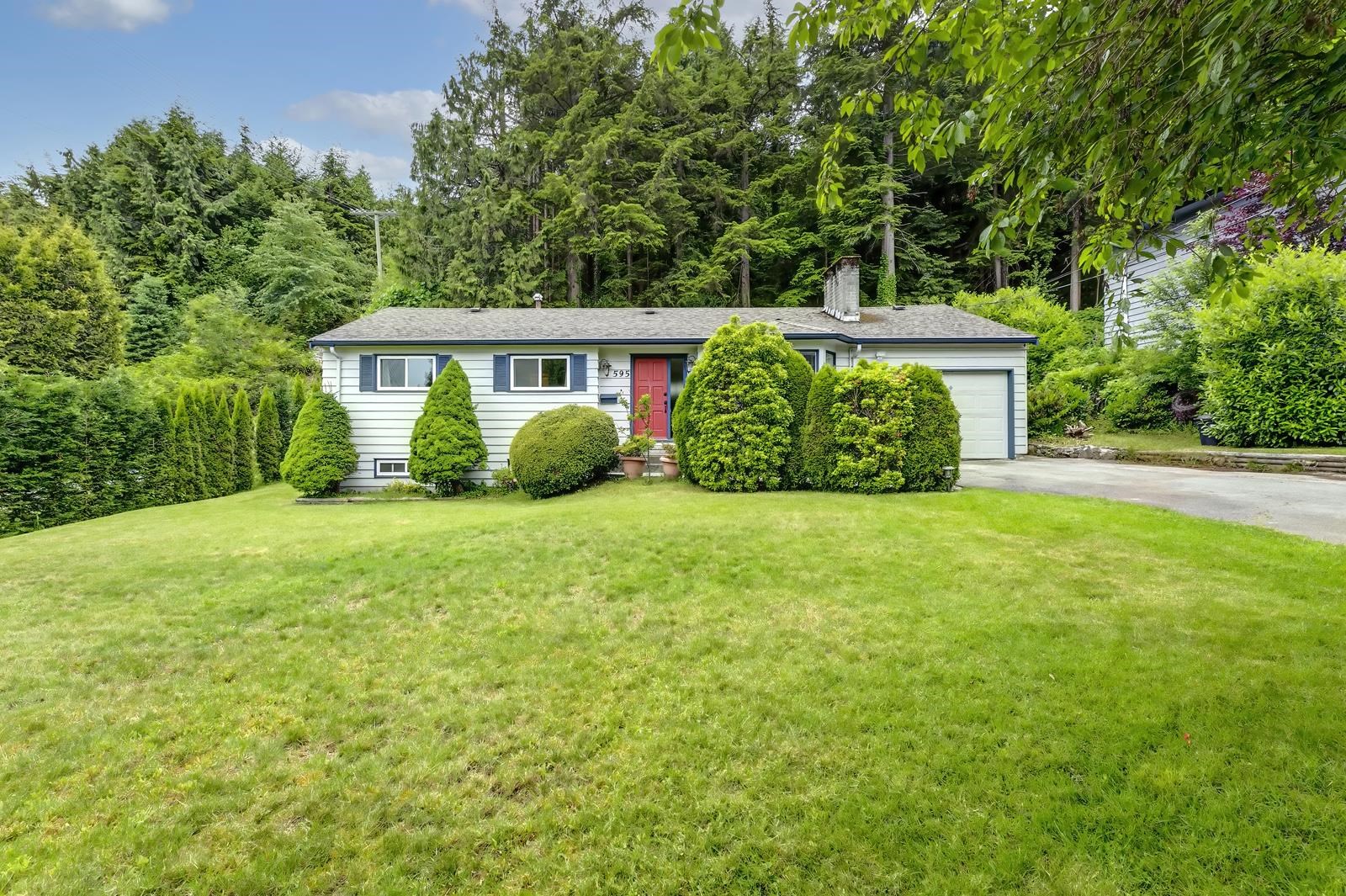 595 ST. GILES ROAD