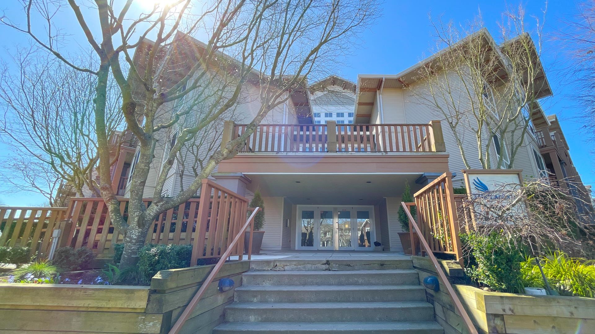 241–5600 Andrews Rd, Richmond, BC