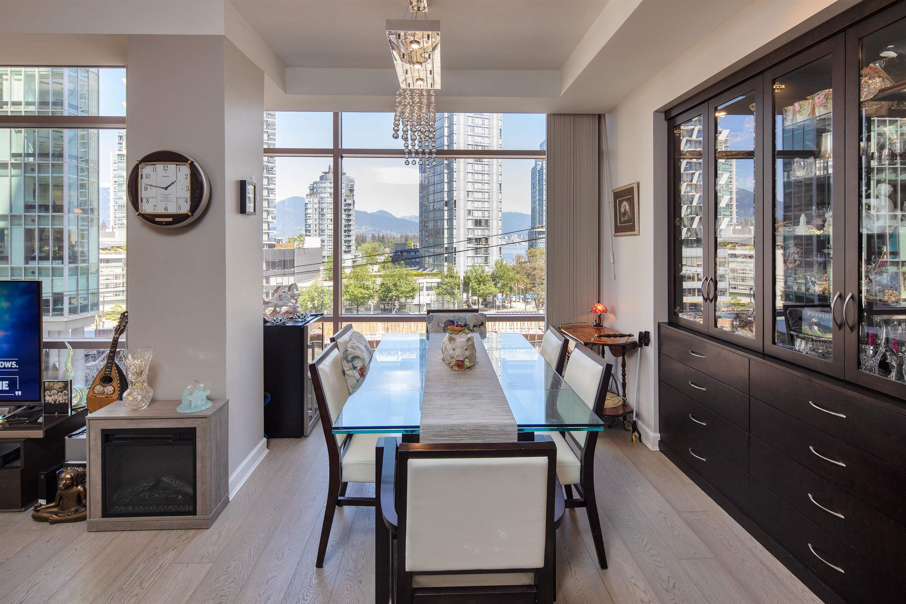 1A-1500 ALBERNI STREET, Vancouver, British Columbia, 2 Bedrooms Bedrooms, ,2 BathroomsBathrooms,Residential Attached,For Sale,R2778890